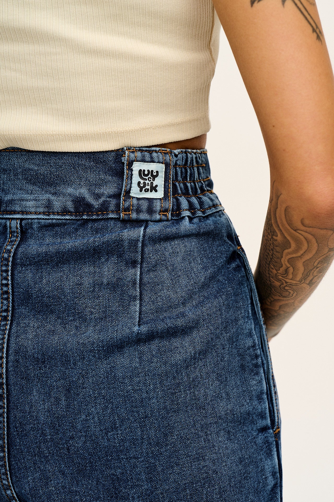 Addison - Denim Jeans in Mid Wash Blue - Image 6