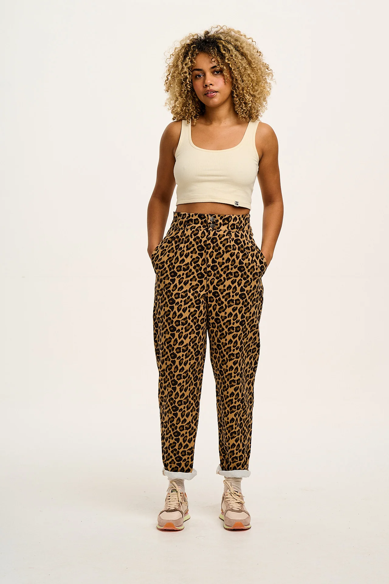 Addison - Cotton Jeans in Leopard Print - Image 7