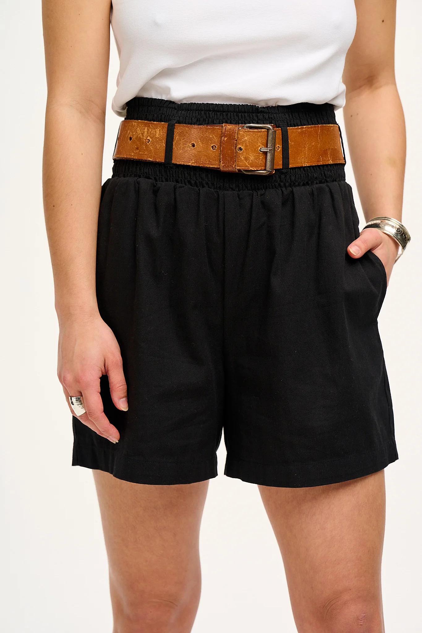 Adele - Cotton Shorts in Black - Image 3