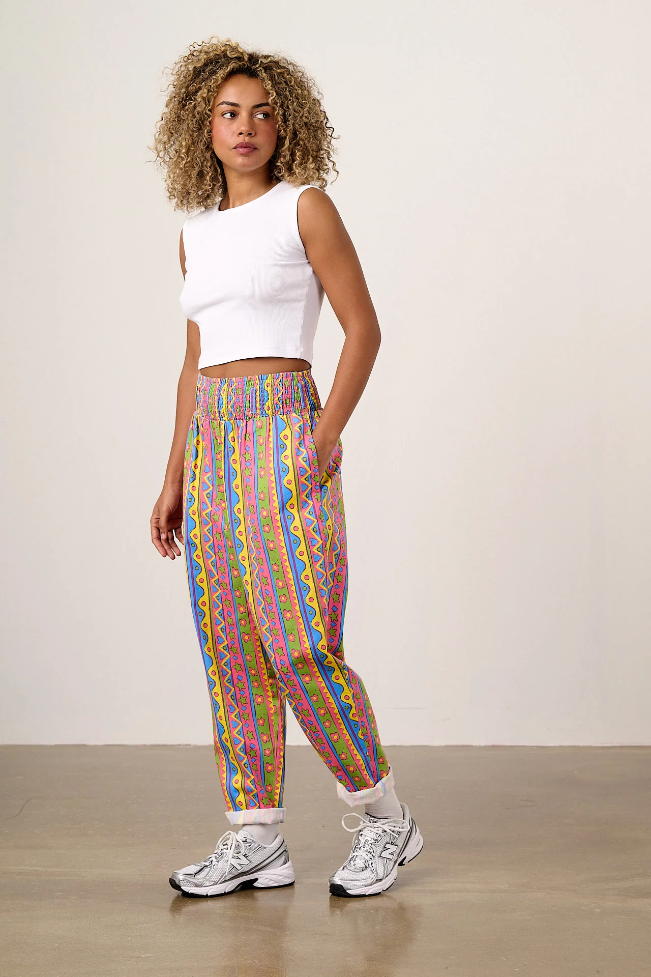 Alexa - Cotton Trousers in Groovy Stripe - Image 4