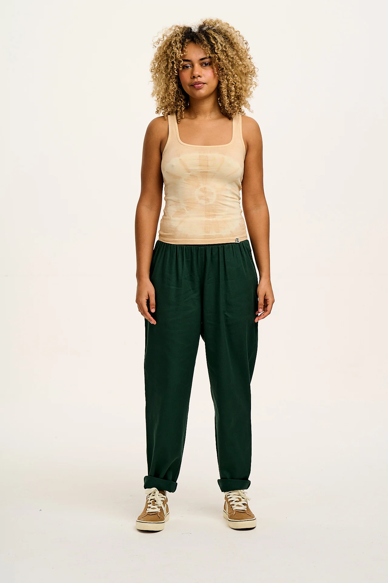 Alexa - Cotton Trousers in Posy Green - Image 9