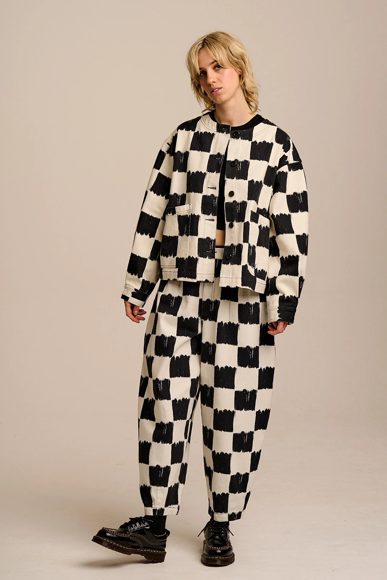 Amarante - Collarless Cotton Jacket in Black & Ecru Blurred Checkerboard - Image 5