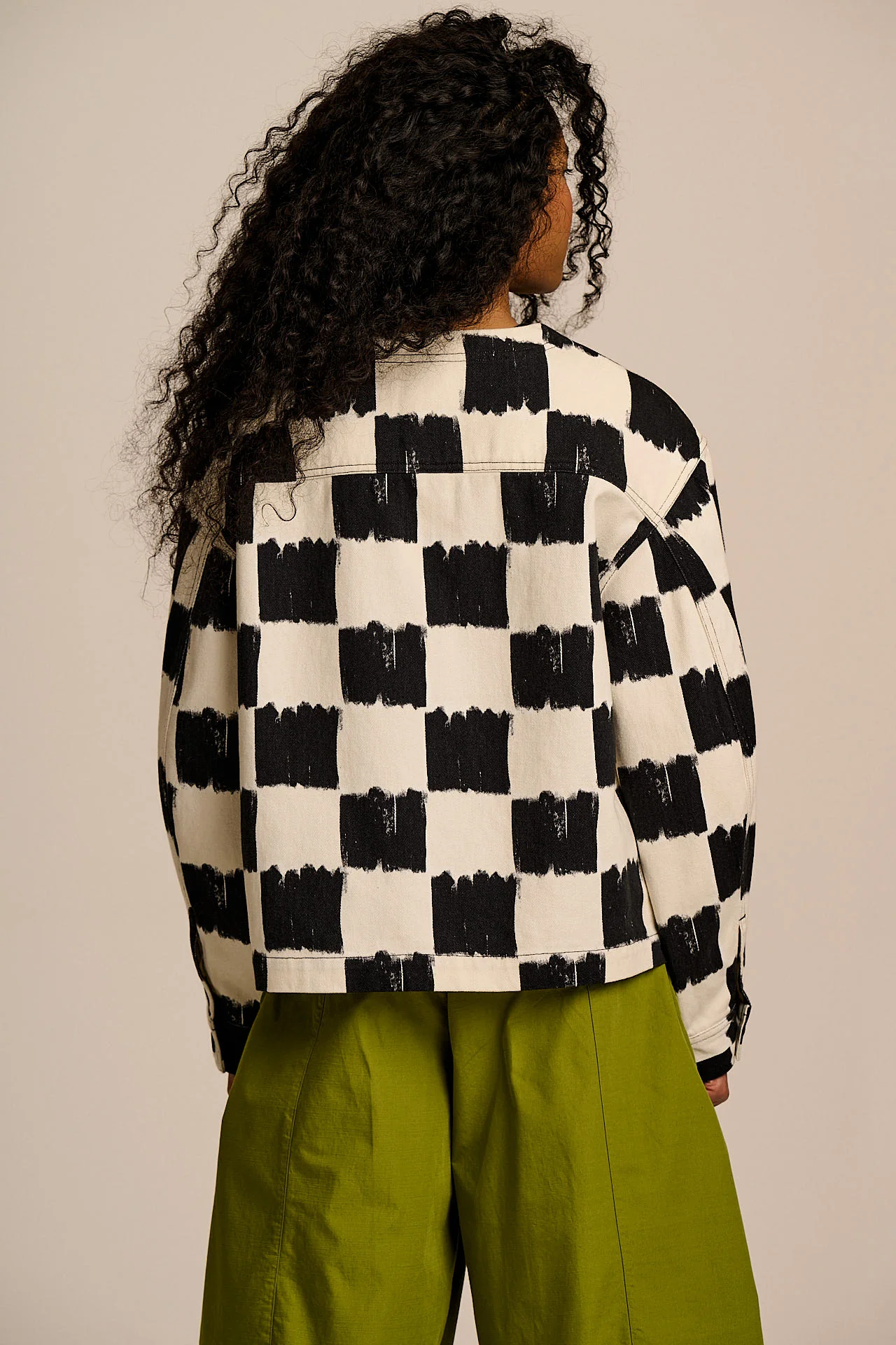 Amarante - Collarless Cotton Jacket in Black & Ecru Blurred Checkerboard - Image 8