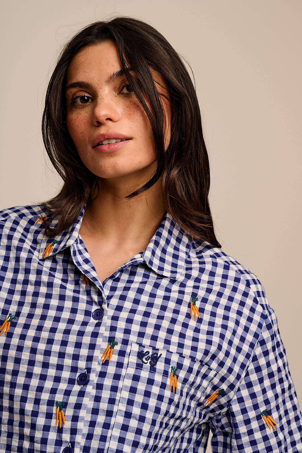 Archer - Cotton Shirt in Gingham with Carrot Embroidery - Image 3
