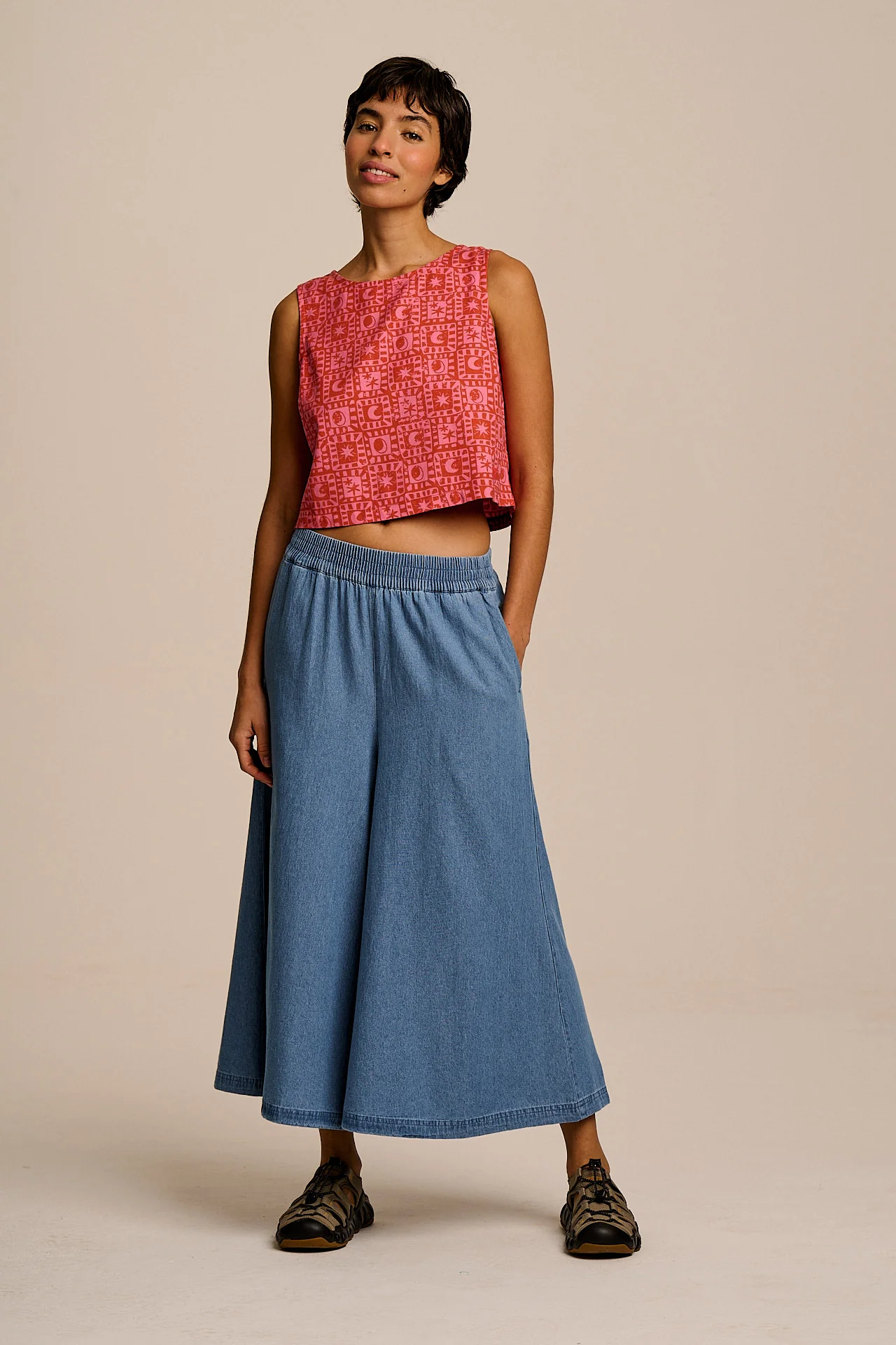 Arden - Cotton Shell Top in Pink & Red Lunar Healing - Image 5