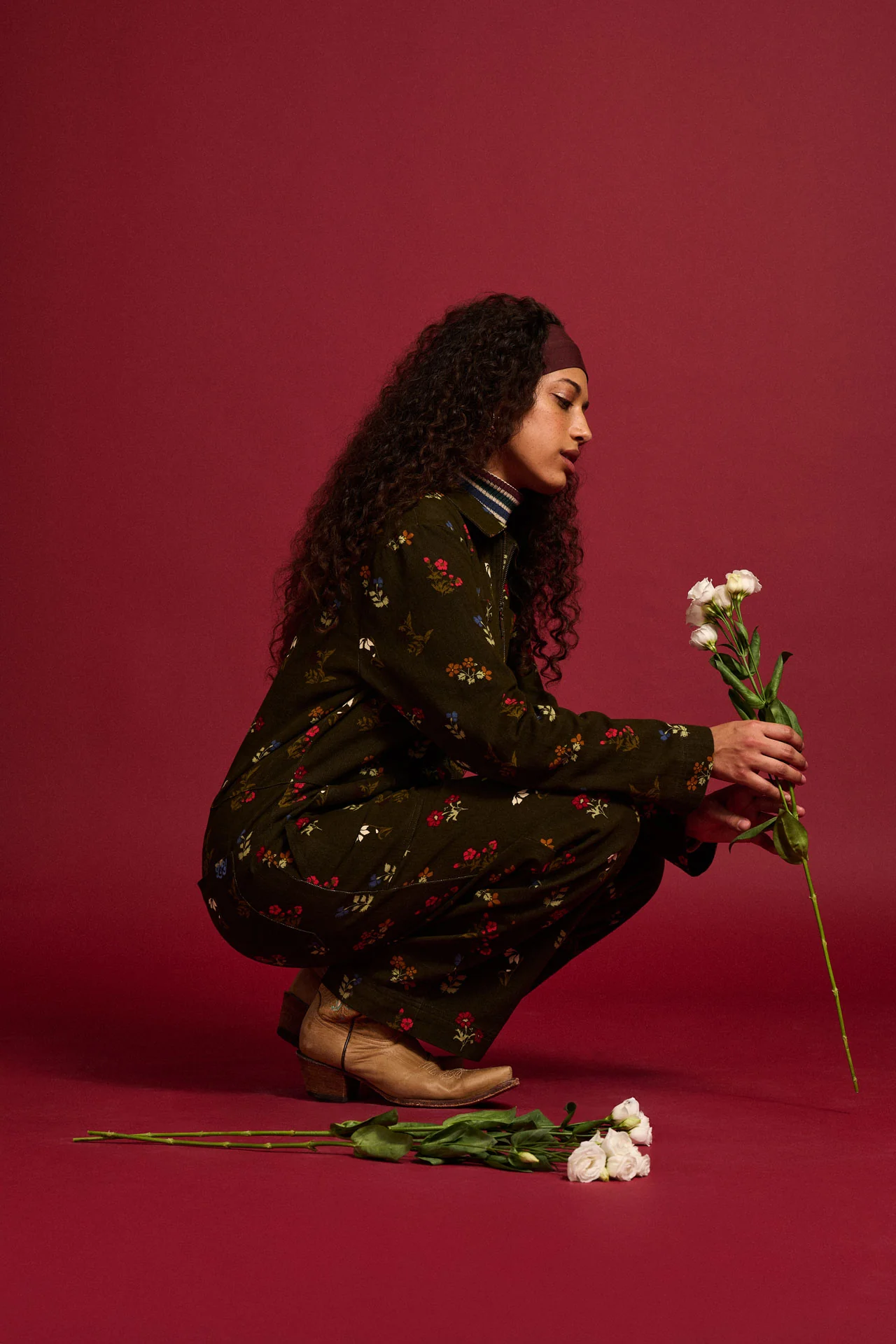 Arendal - Cotton Long Sleeve Jumpsuit in Winter Blooms - Image 6