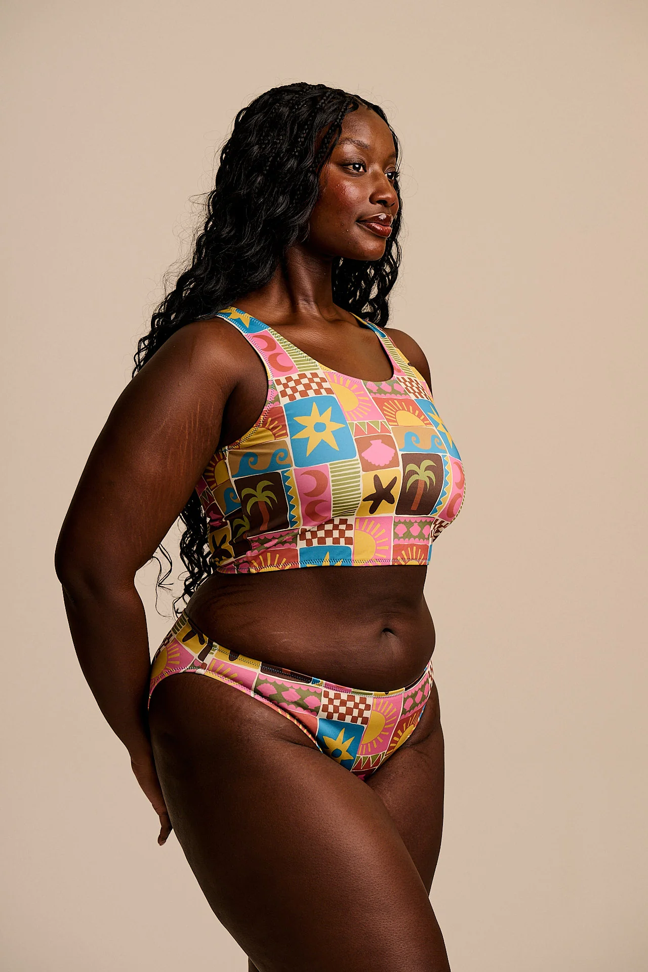 Aria - Low Rise Bikini Bottoms in Coastal Tile - Image 5