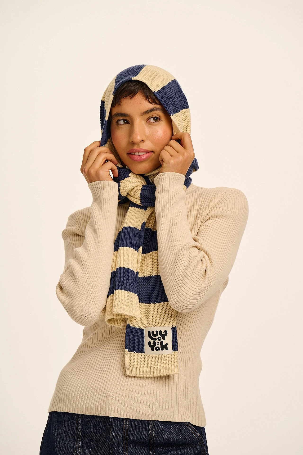 Aroha - Knitted Scarf in Blue and Ecru Stripe - Image 4
