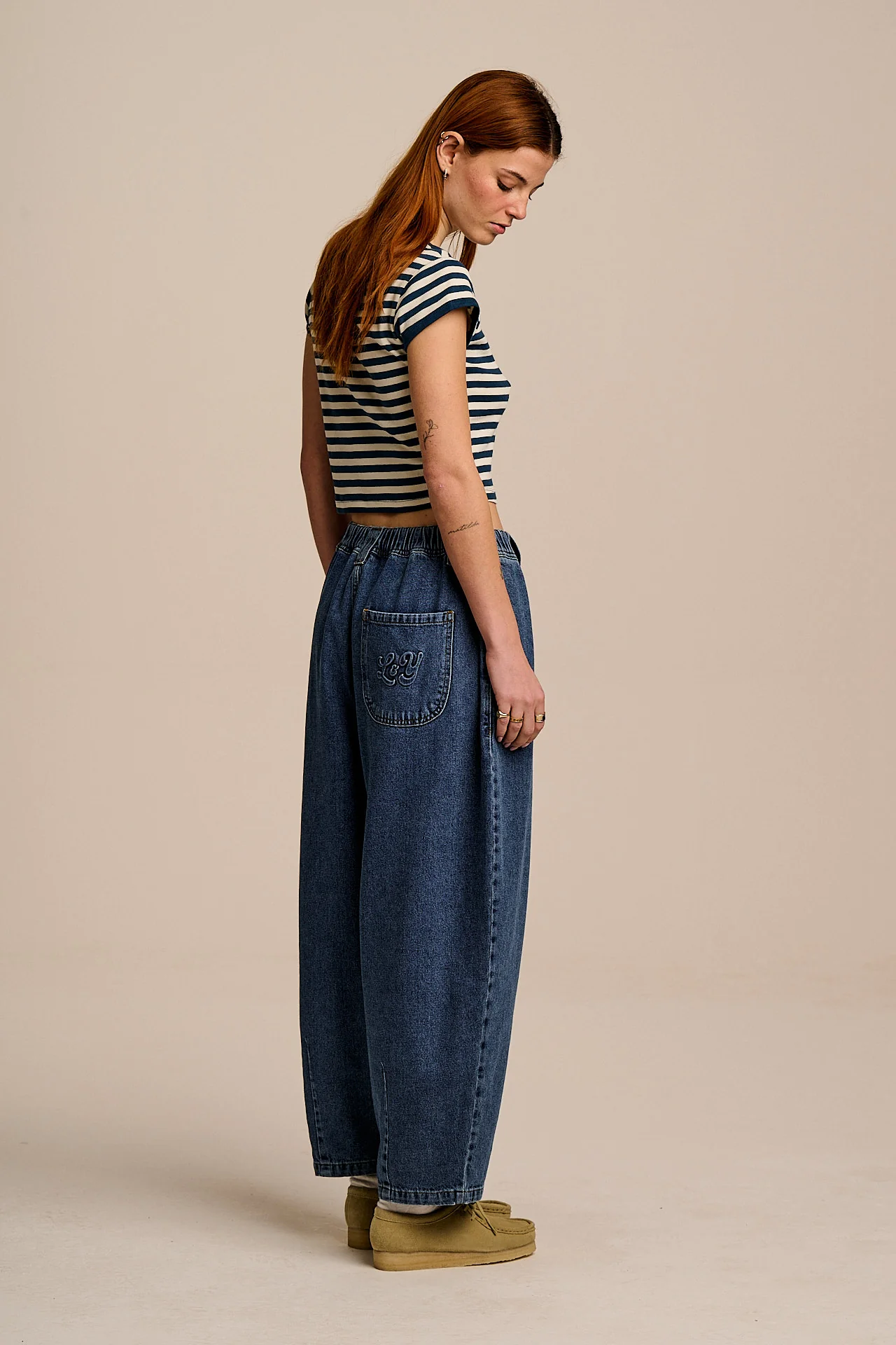 Ashby - Denim Barrel Leg Jeans in Mid Wash - Image 6