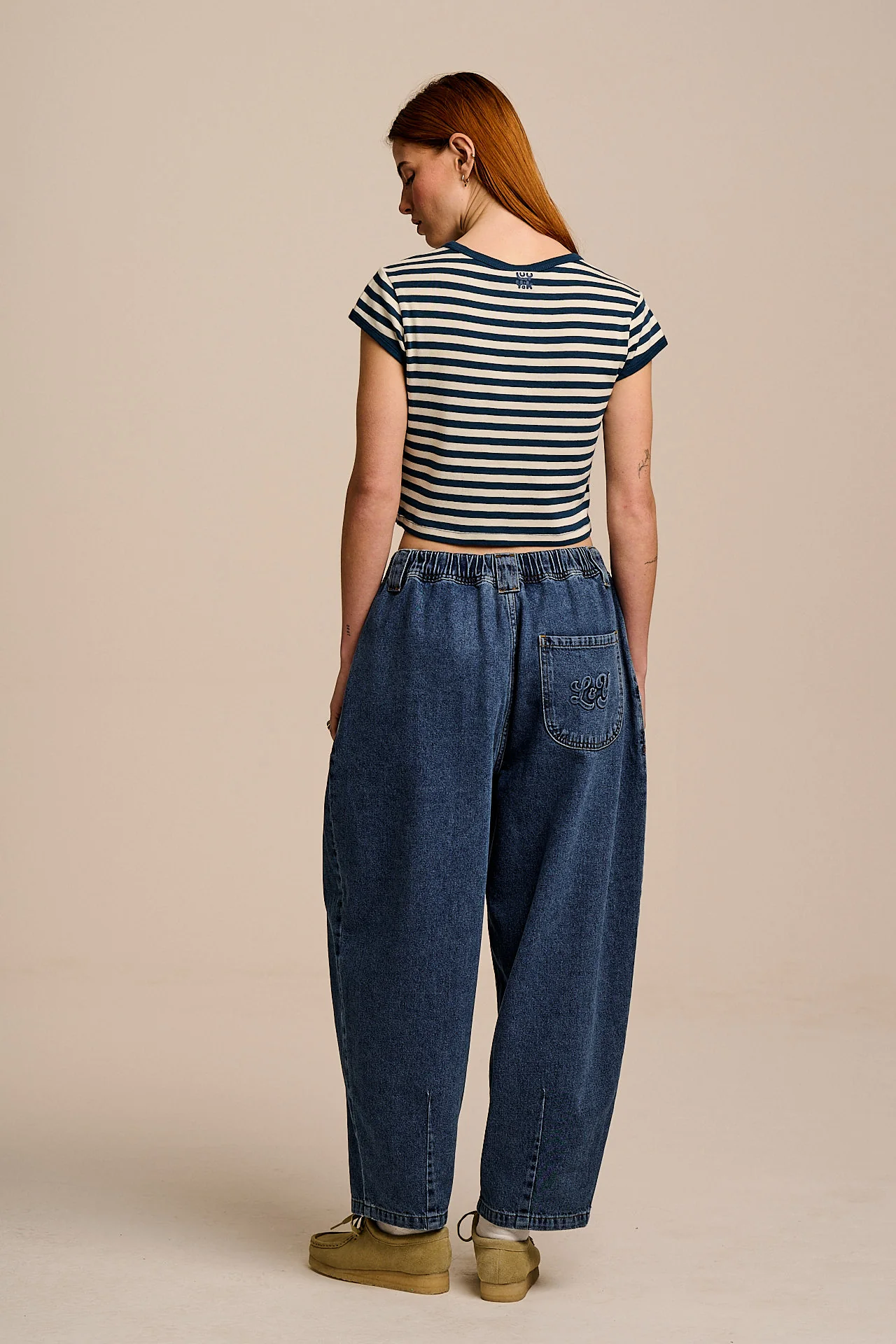 Ashby - Denim Barrel Leg Jeans in Mid Wash - Image 9