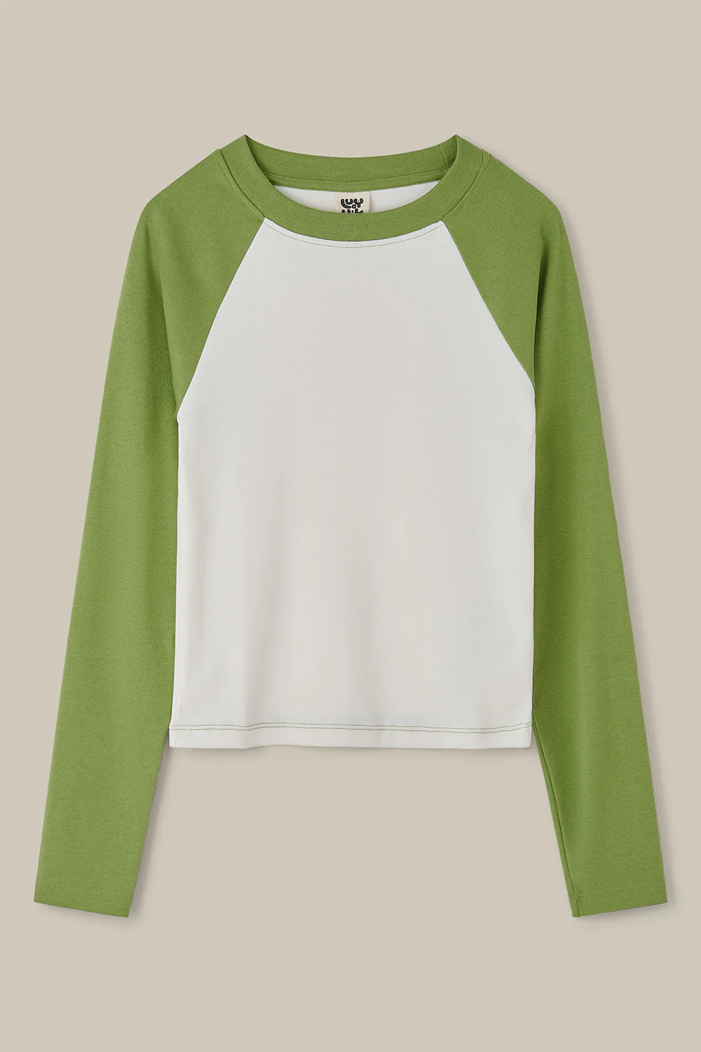 Avi - Long Sleeve Raglan T-Shirt in Green & White - Image 2