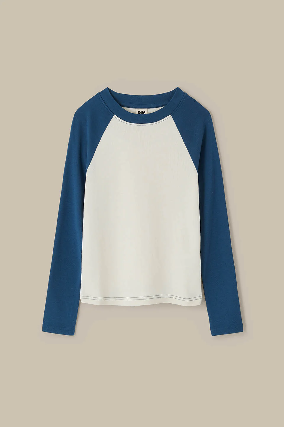 Avi - Long Sleeve Raglan Top in Ecru & Navy - Image 2