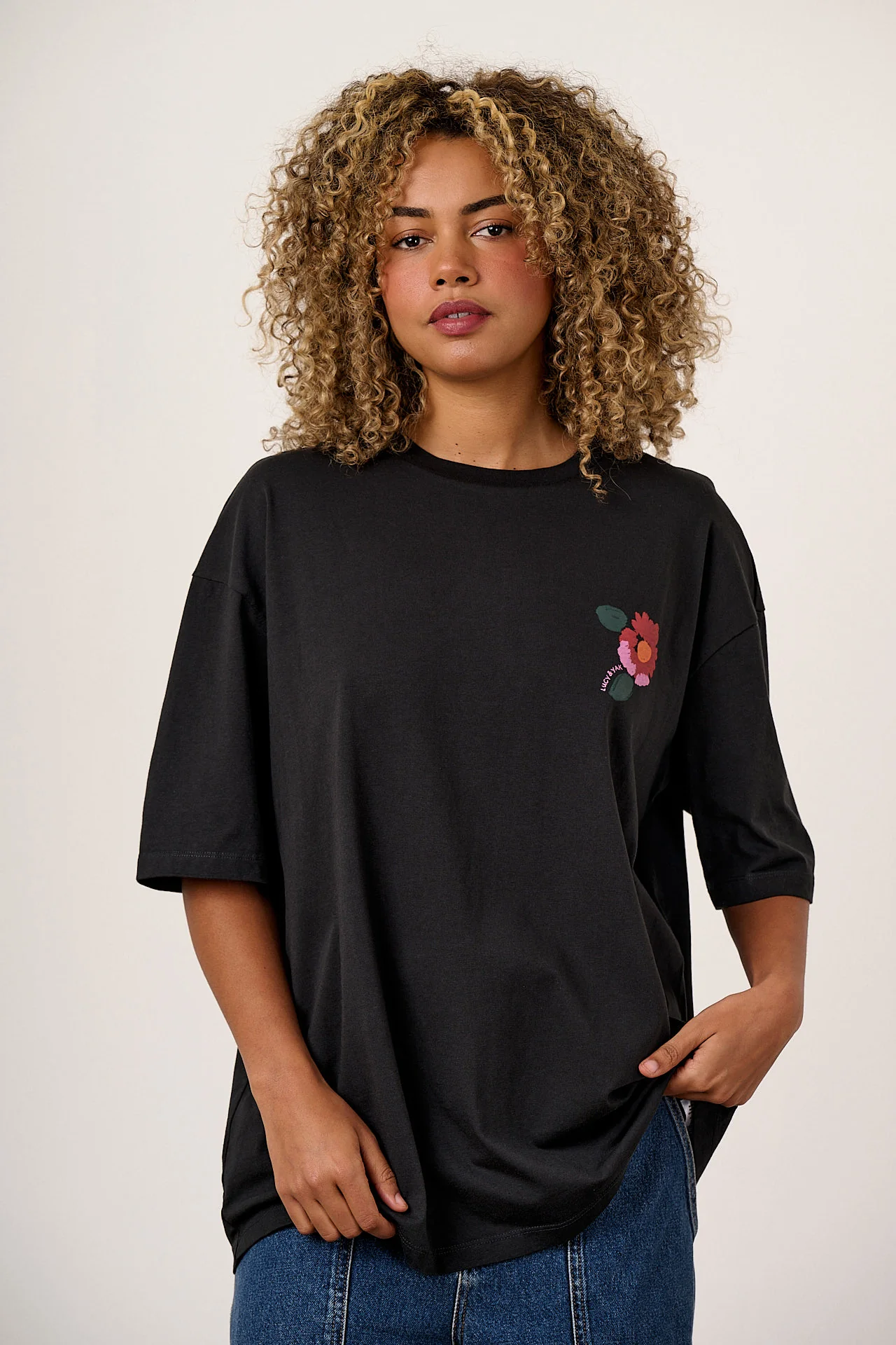 Benny - Oversized Cotton T-Shirt in Washed Marie Print - Image 2