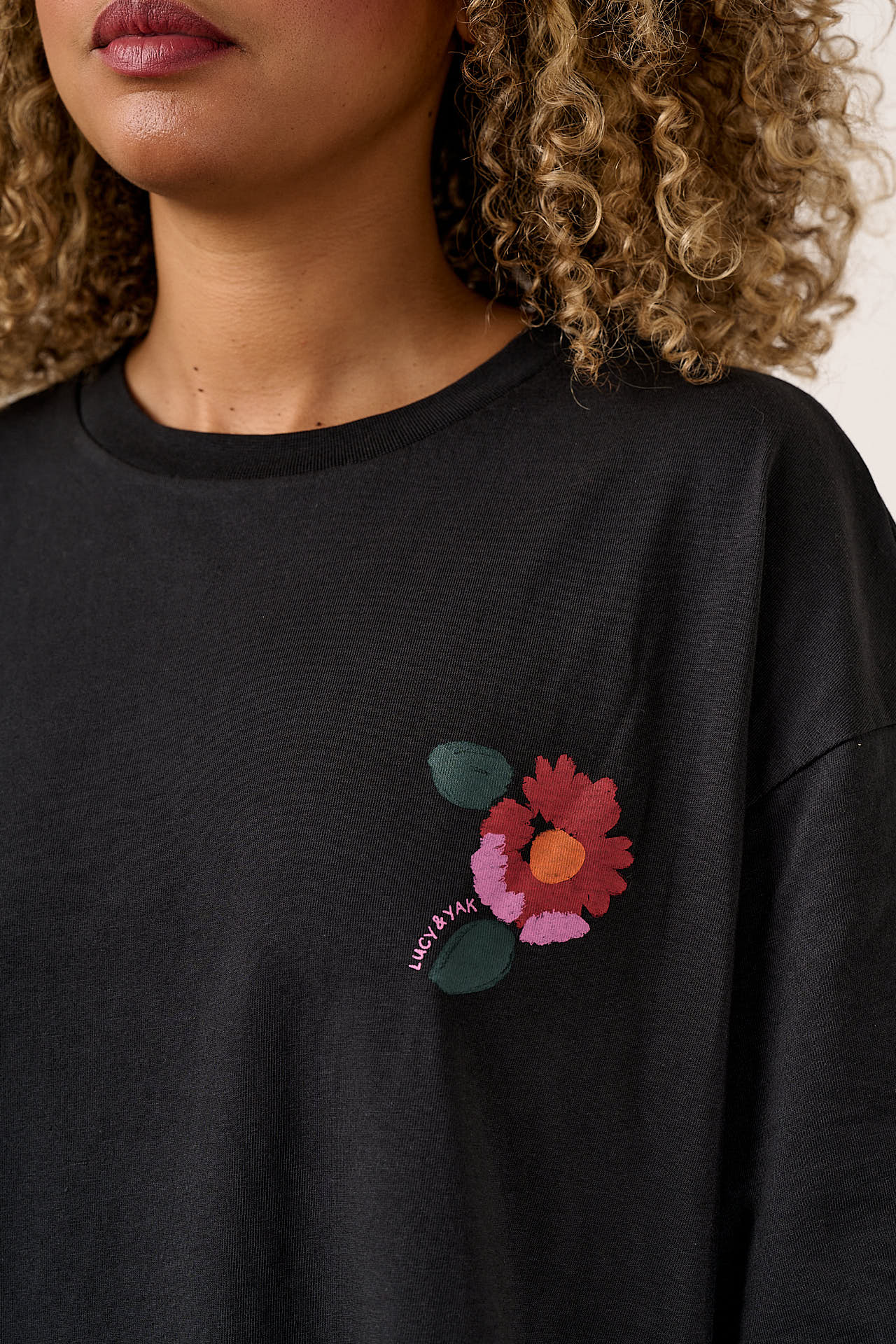 Benny - Oversized Cotton T-Shirt in Washed Marie Print - Image 3