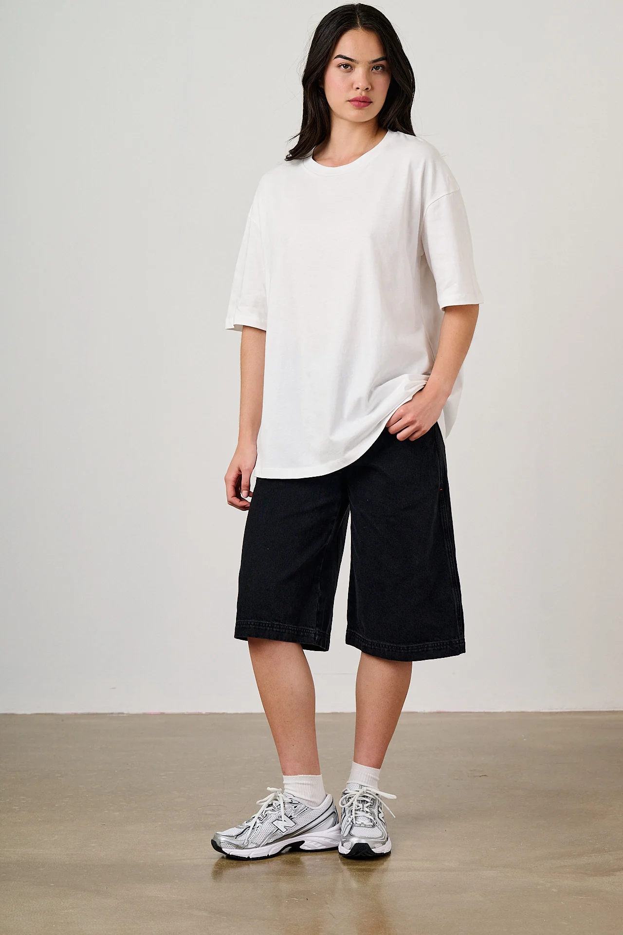 Benny - Oversized Cotton T-Shirt in Ecru - Image 3