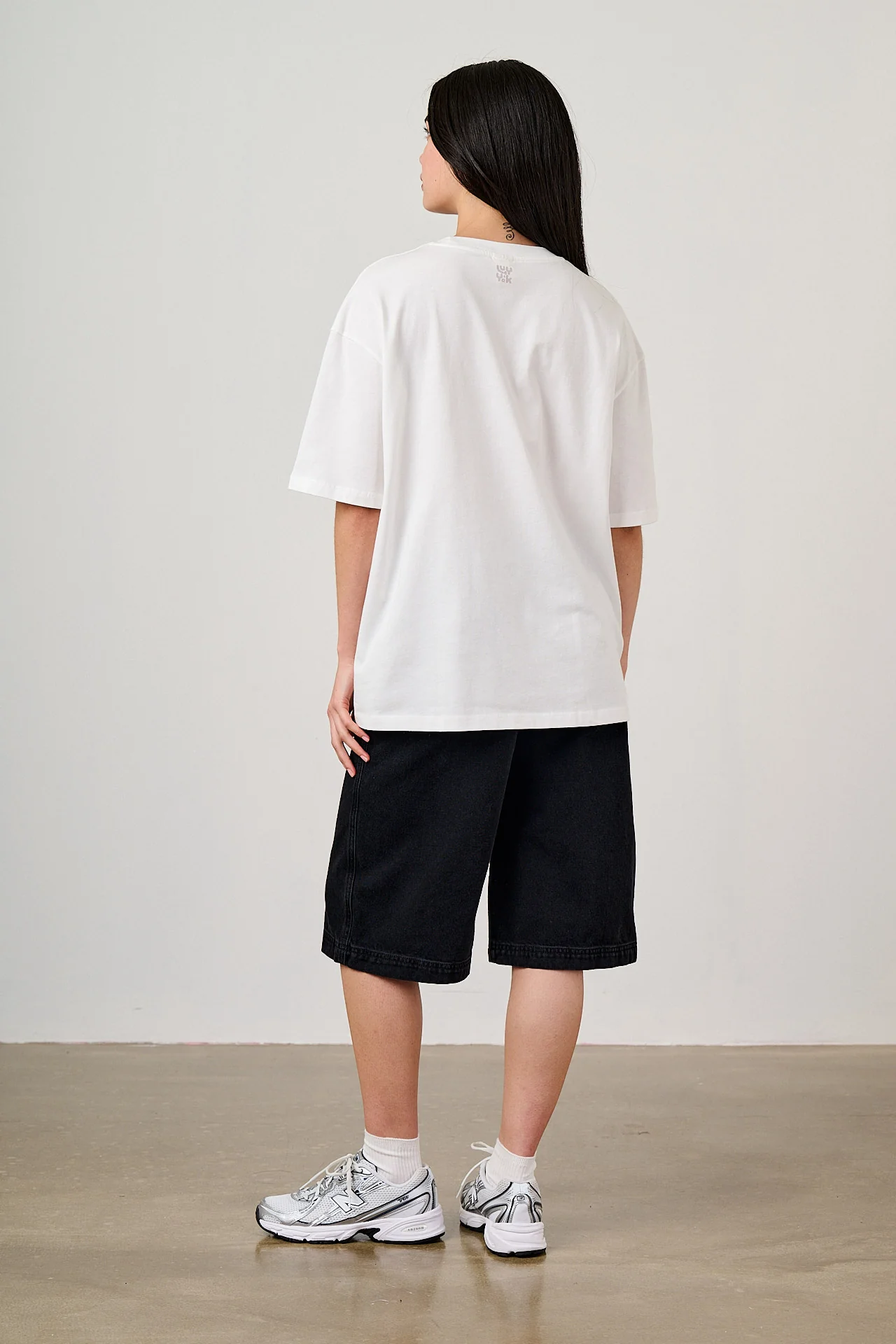 Benny - Oversized Cotton T-Shirt in Ecru - Image 5