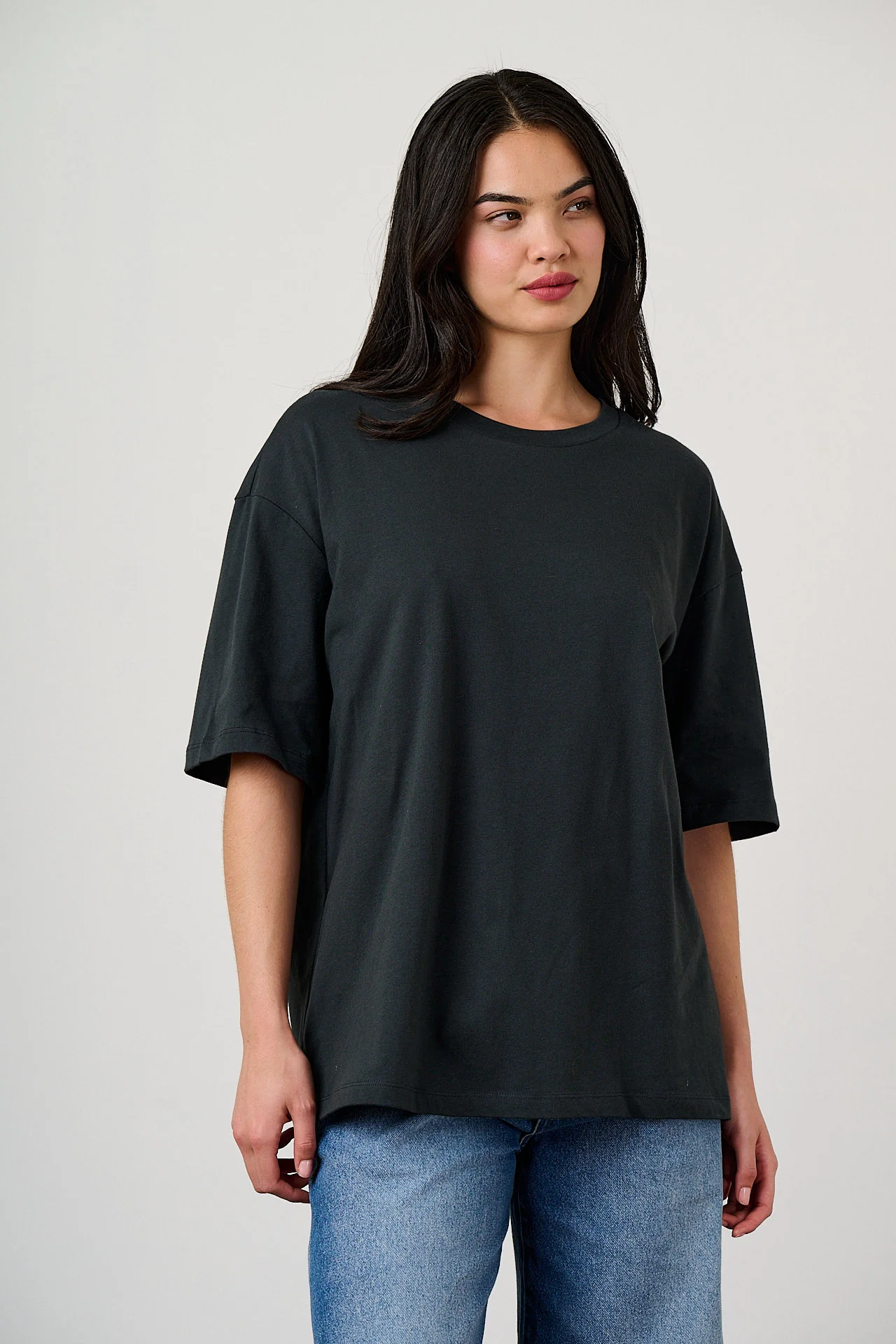 Benny - Oversized Cotton T-Shirt in Black - Image 4