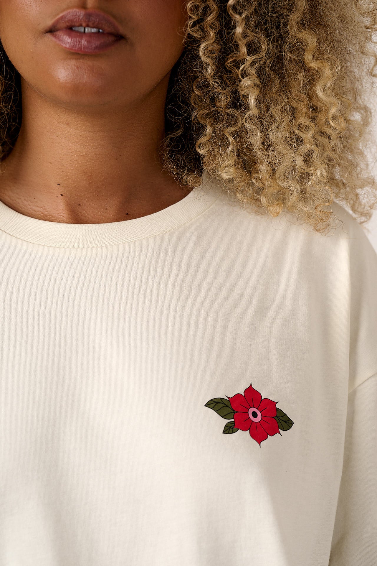 Benny - Oversized Cotton T-Shirt in Tattoo Print - Image 3