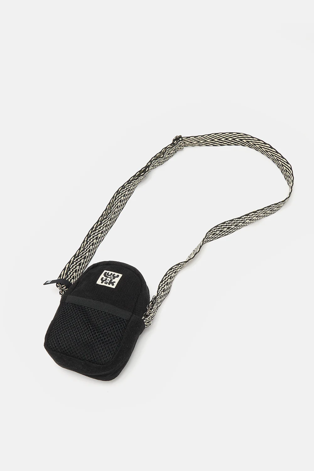 Brady - Crossbody Corduroy Bag in Black - Image 4