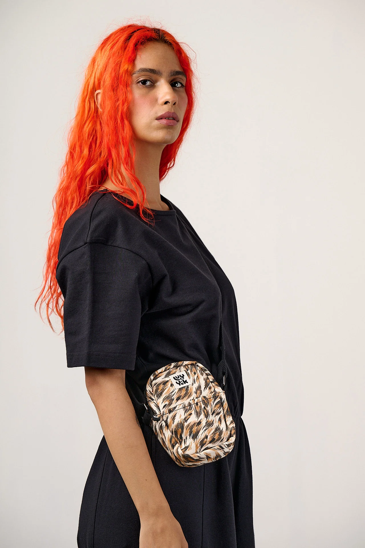 Brady - Cotton Crossbody Bag in Leo Swirl - Image 2