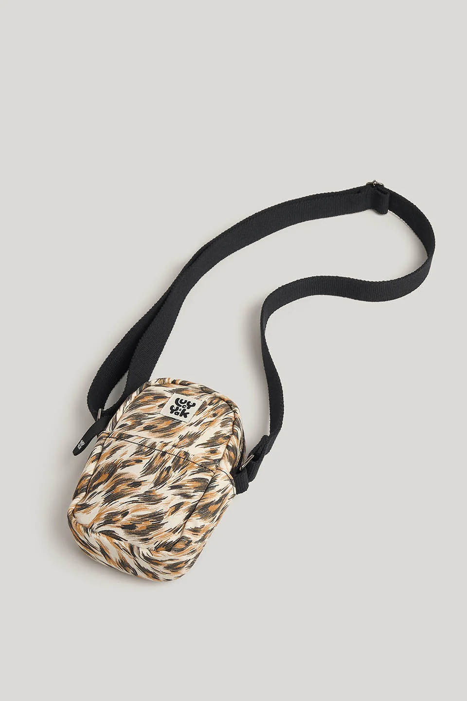 Brady - Cotton Crossbody Bag in Leo Swirl - Image 3