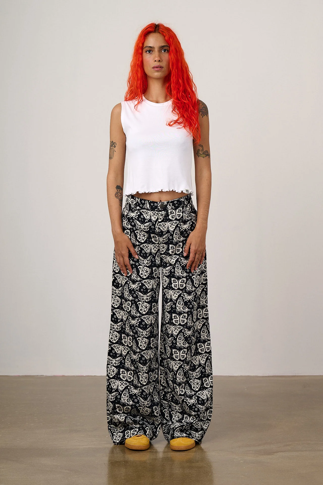 Carter - High Waisted Cotton Trousers in Black & White Butterfly Print - Image 4