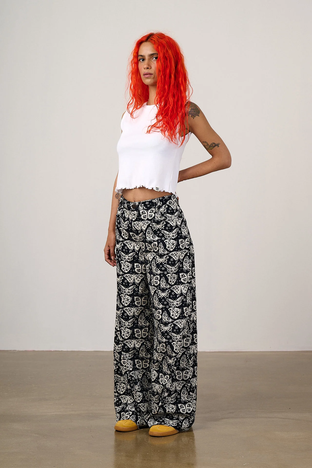 Carter - High Waisted Cotton Trousers in Black & White Butterfly Print - Image 8