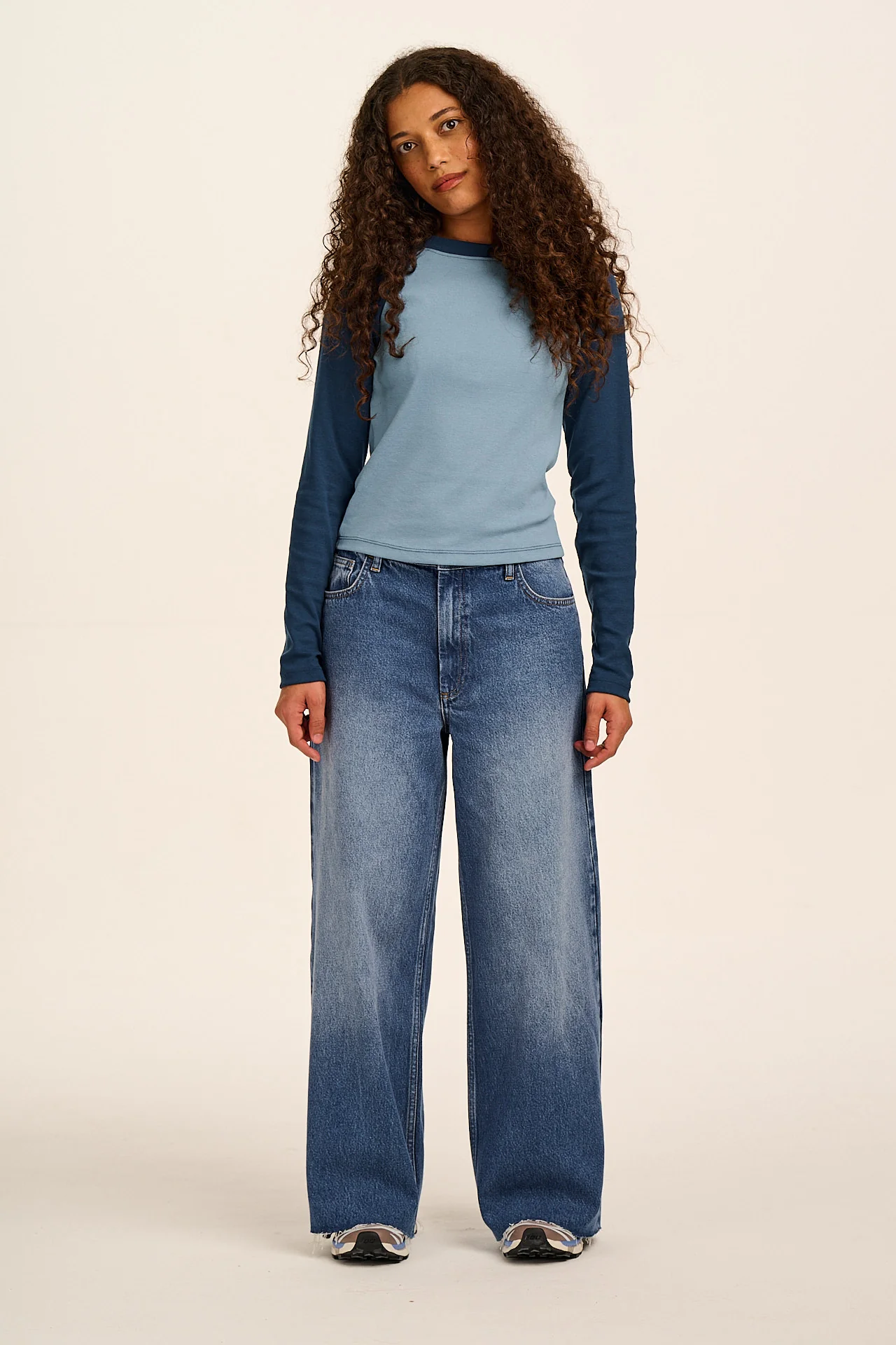 Carter - High Waisted Denim Jeans in Vintage Wash Blue - Image 8