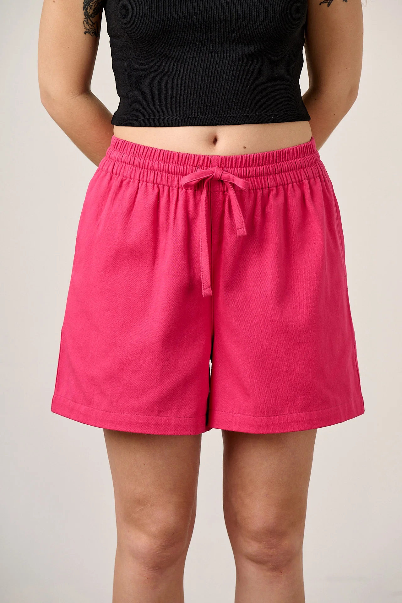 Charlie - Cotton Beach Shorts in in Fuchsia Rose - Image 2