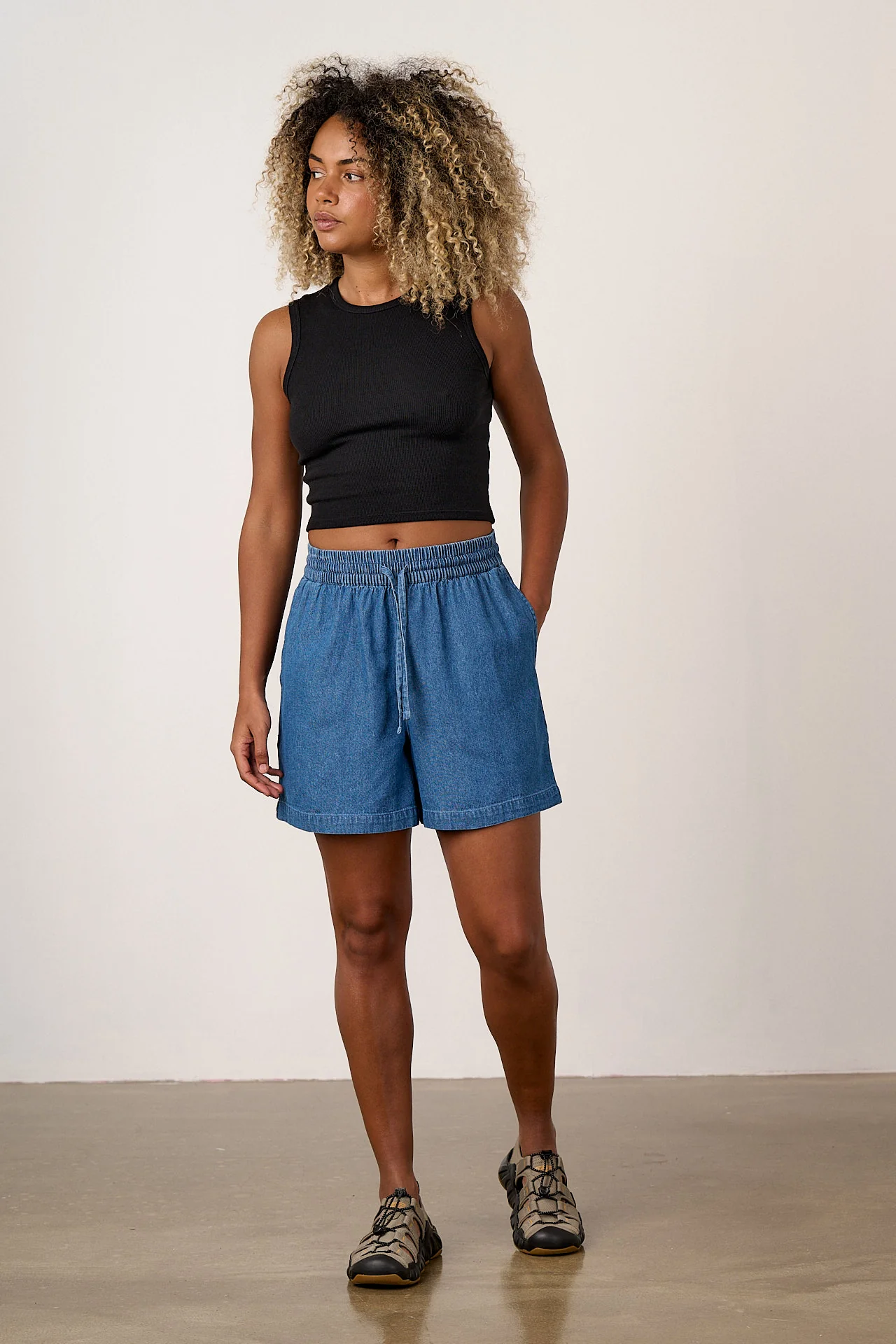 Charlie - Cotton Shorts in Mid Blue - Image 4