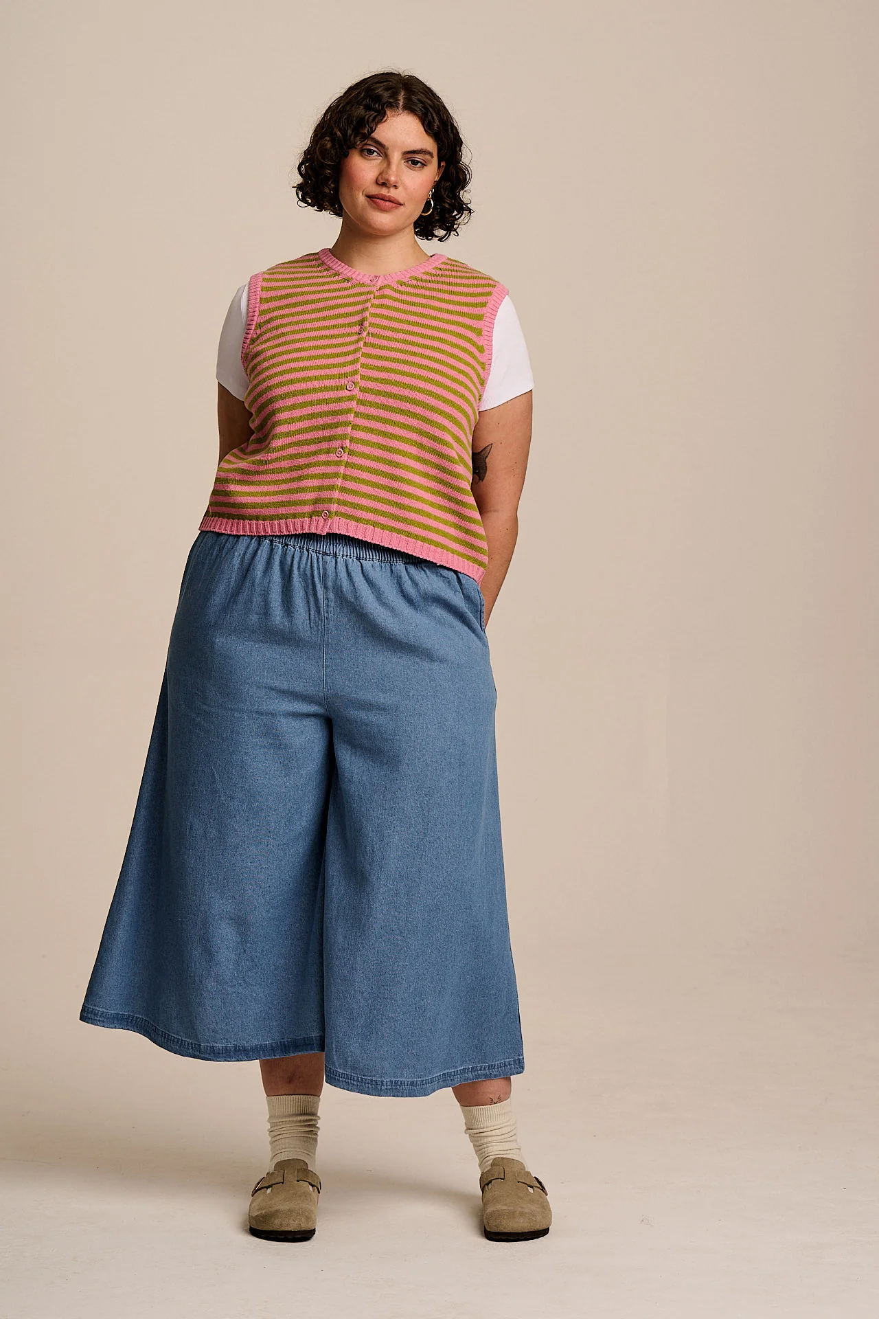 Chase - Cotton Culotte Trousers in Light Blue - Image 7