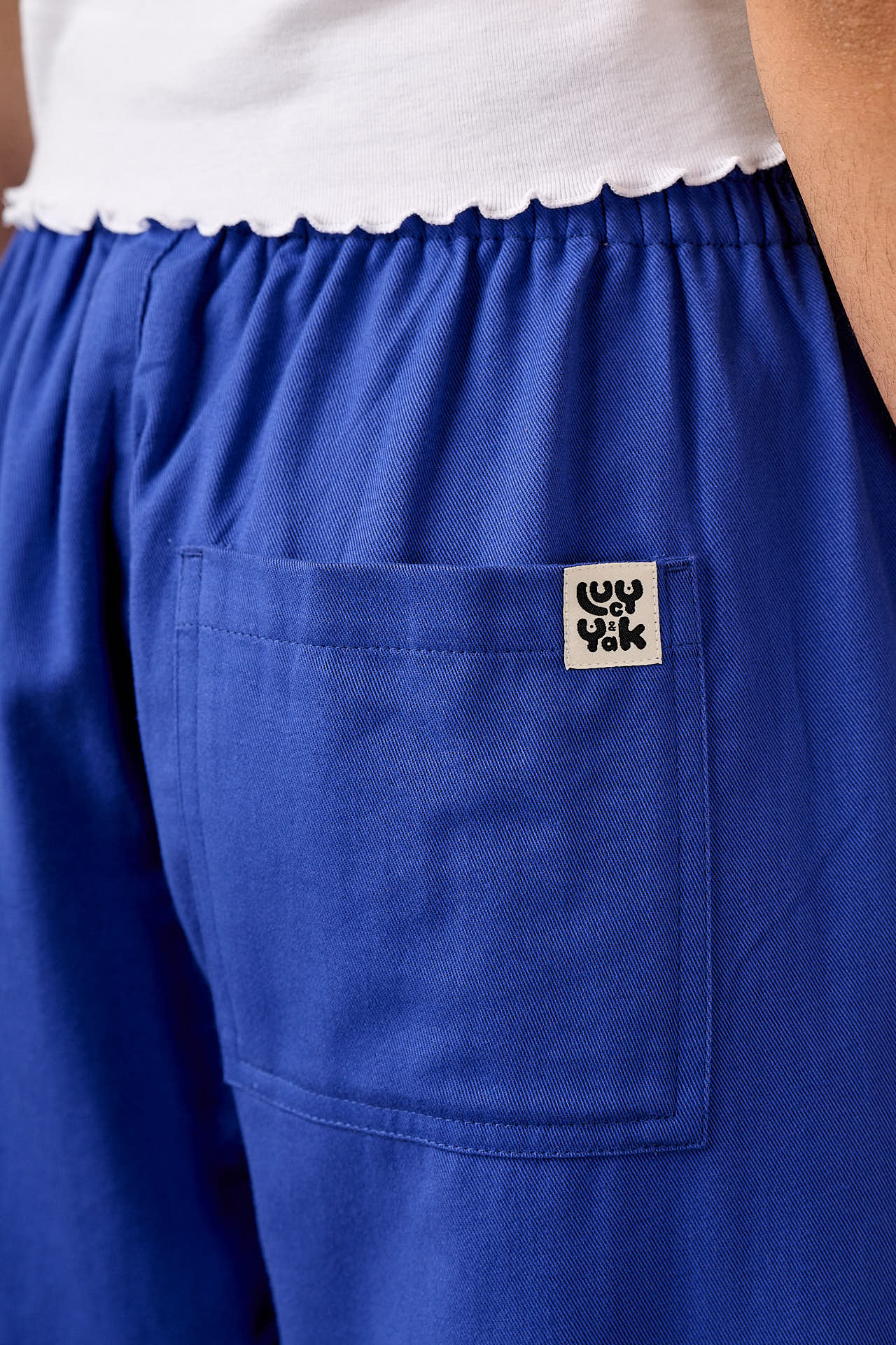 Chuck - Wide Leg Cotton Trousers in Dazzling Blue - Image 4
