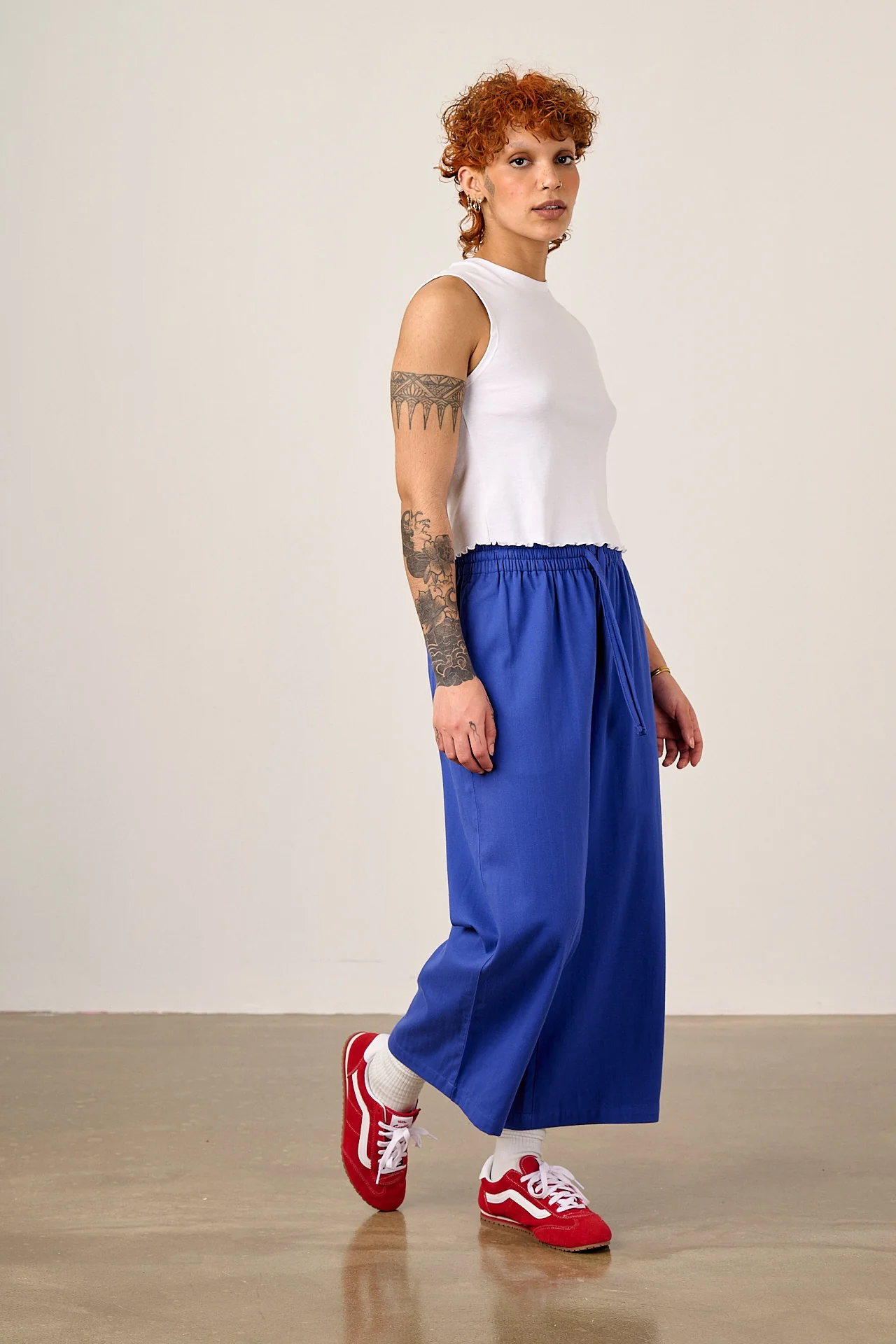 Chuck - Wide Leg Cotton Trousers in Dazzling Blue - Image 7