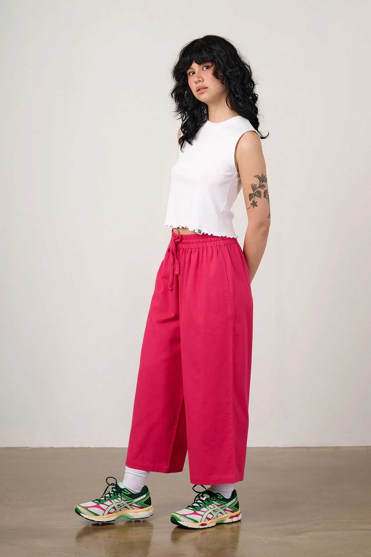 Chuck - Cotton Trousers in Fuchsia Rose - Image 5