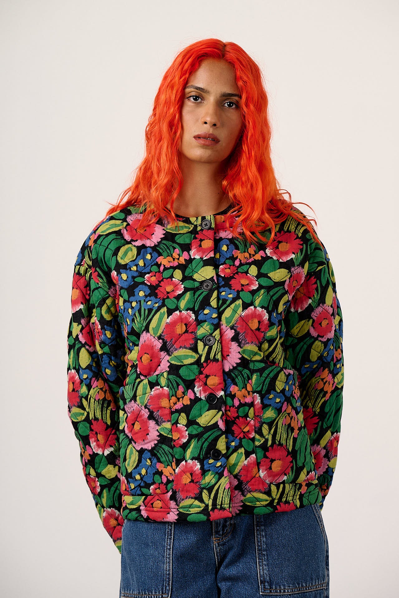 Cleo - Cotton Collarless Quilted Jacket in Black Marie Print - Image 5