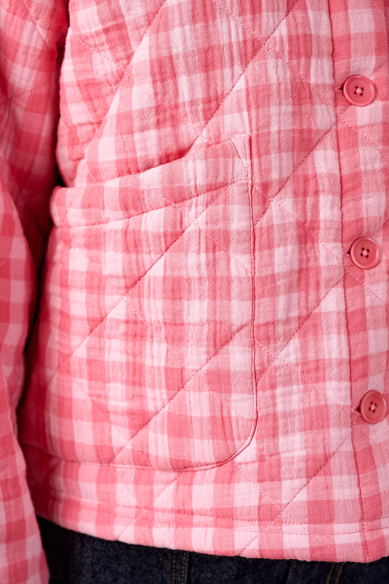Cleo - Cotton Collarless Quilted Jacket in Pink Check - Image 5