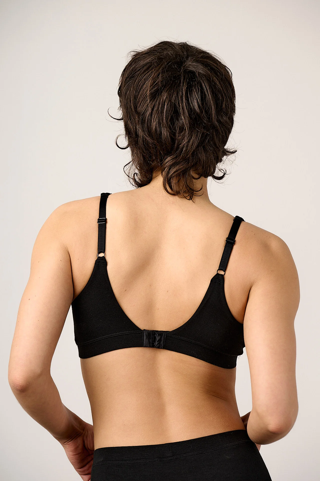 Clover - Viscose Bralette in Black - Image 2