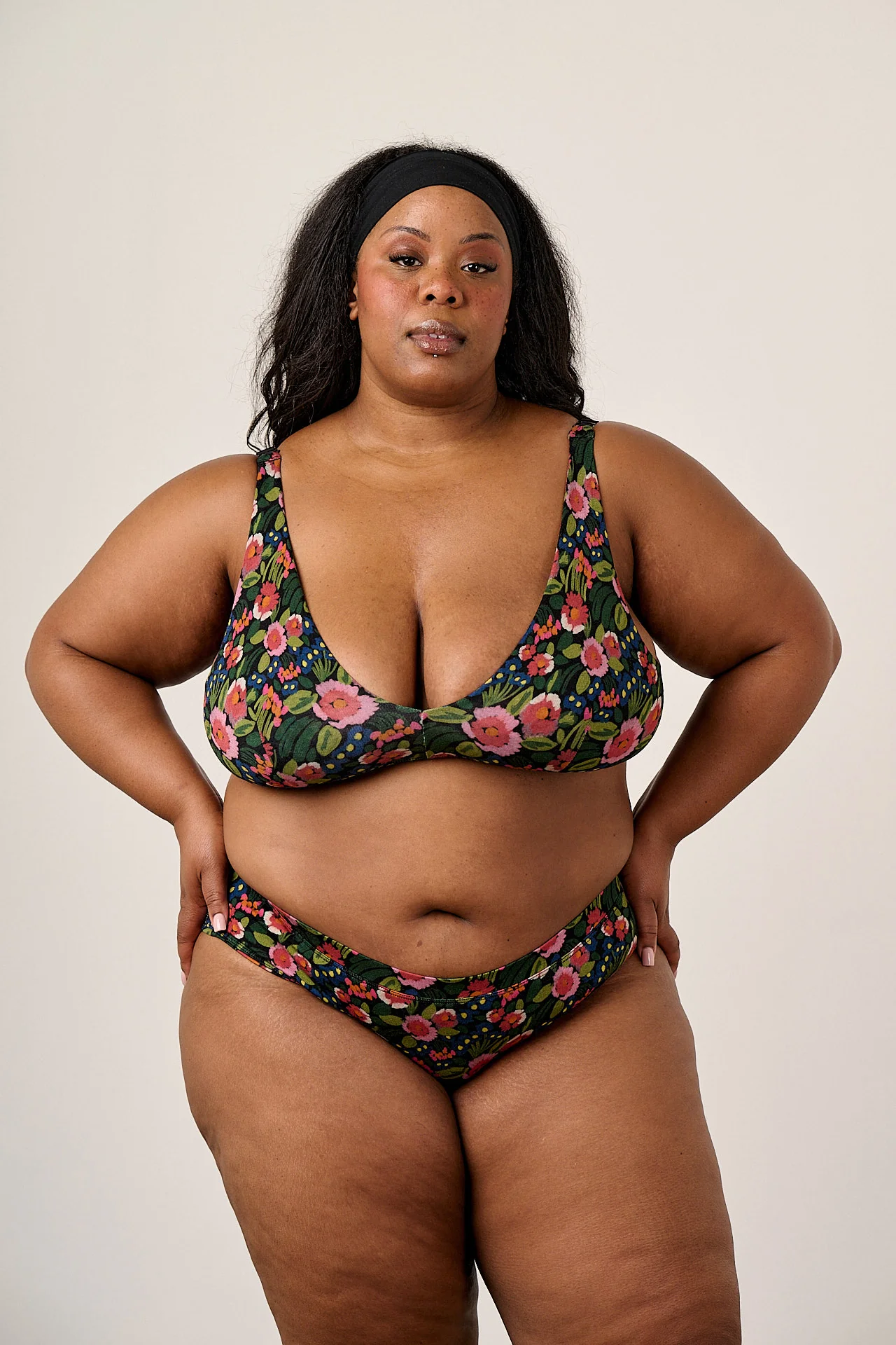 Clover - Viscose Bralette in Black Marie Print - Image 4
