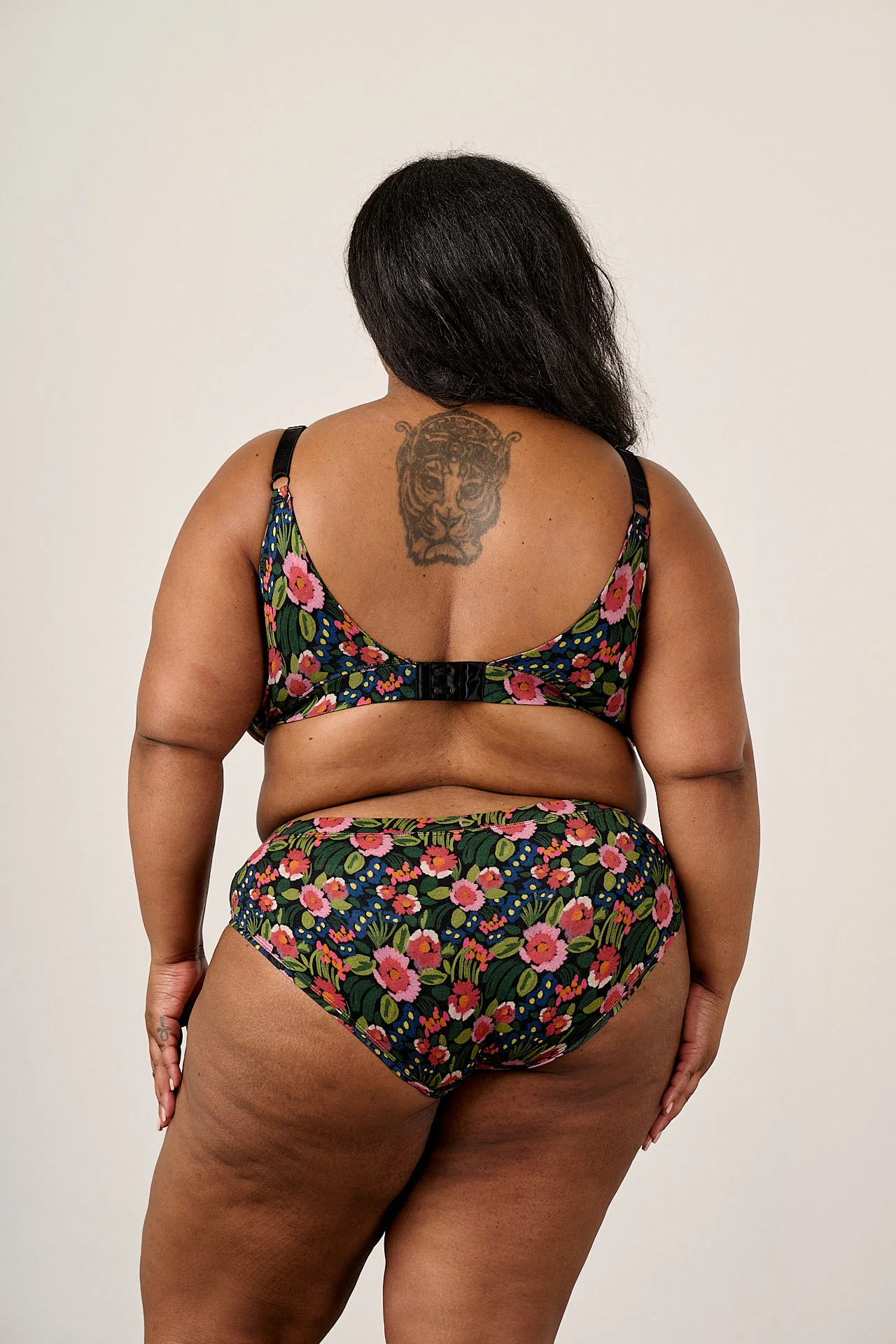 Collette - Viscose Briefs in Black Marie Print - Image 5