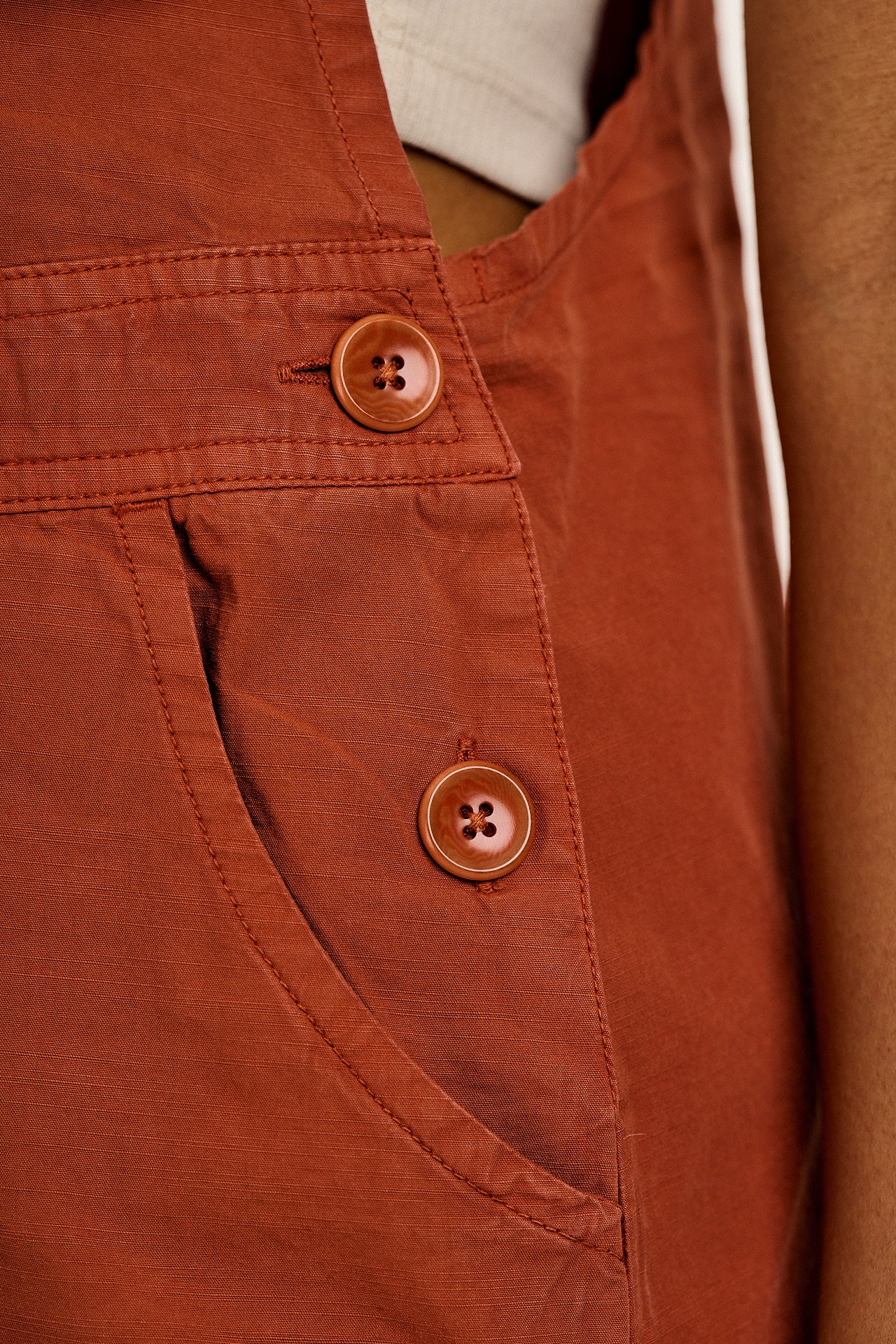 Colorado - Cotton Cargo Dungaree Shorts in Amber Orange - Image 5