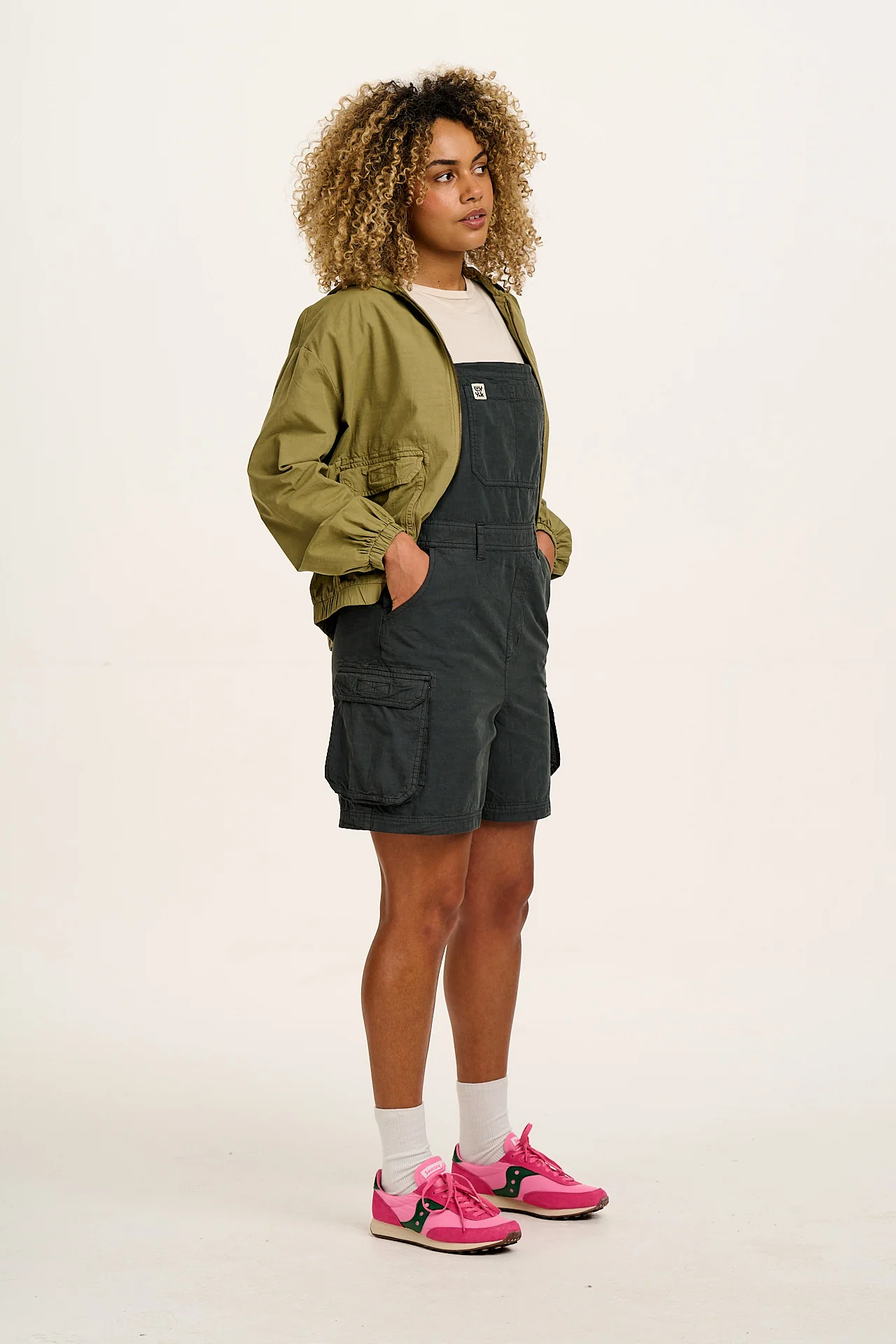 Colorado - Cotton Cargo Dungaree Shorts in Midnight Black - Image 5
