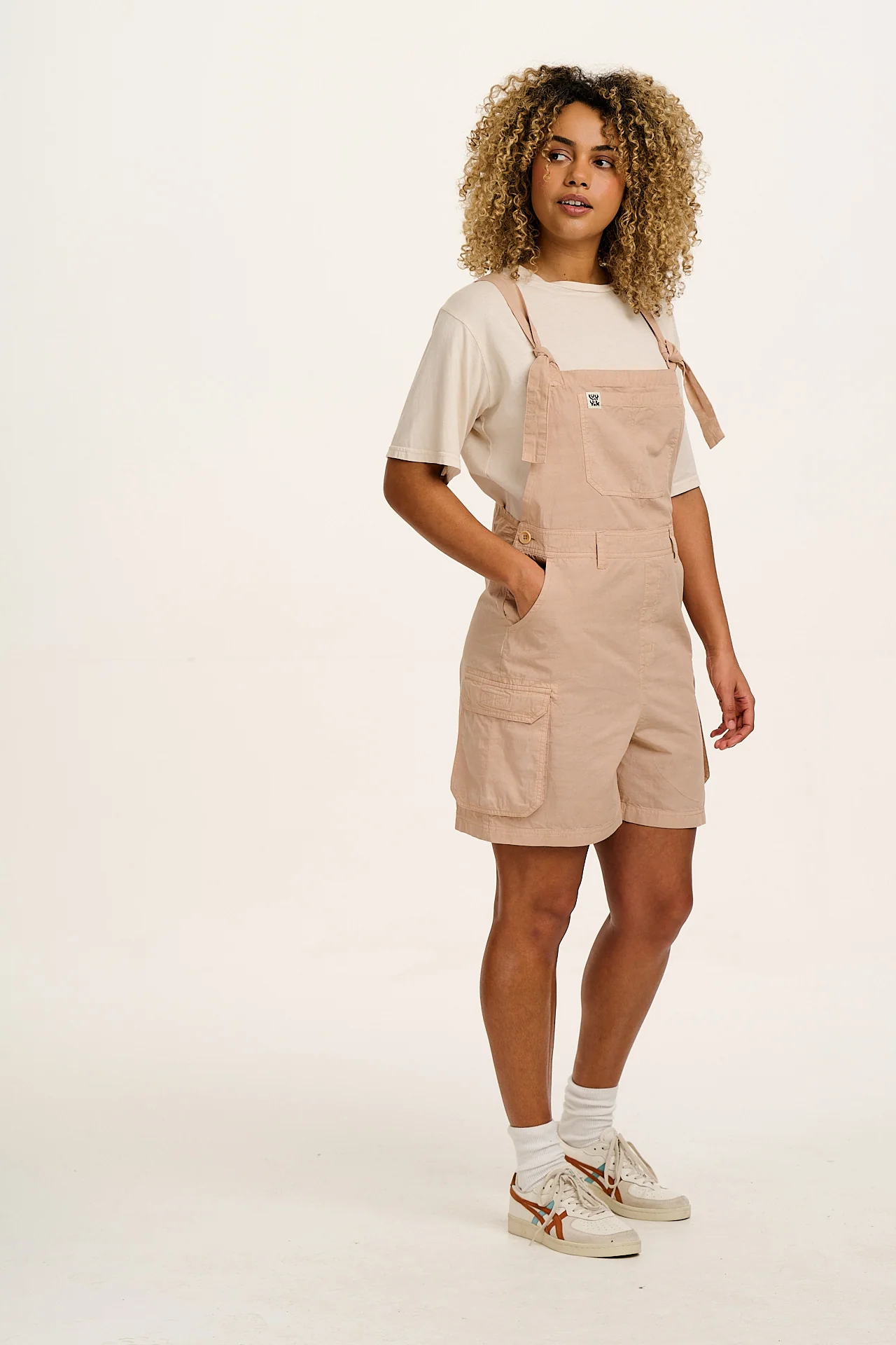 Colorado - Cotton Cargo Dungaree Shorts in Beige - Image 10