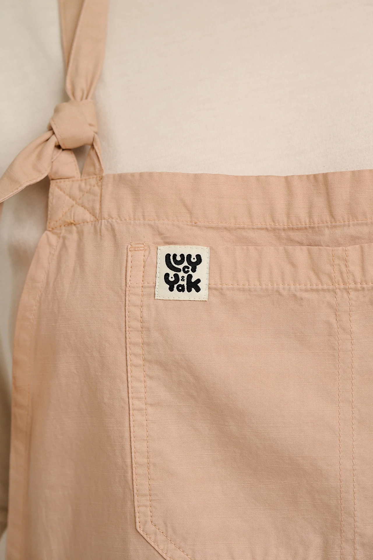 Colorado - Cotton Cargo Dungaree Shorts in Beige - Image 3
