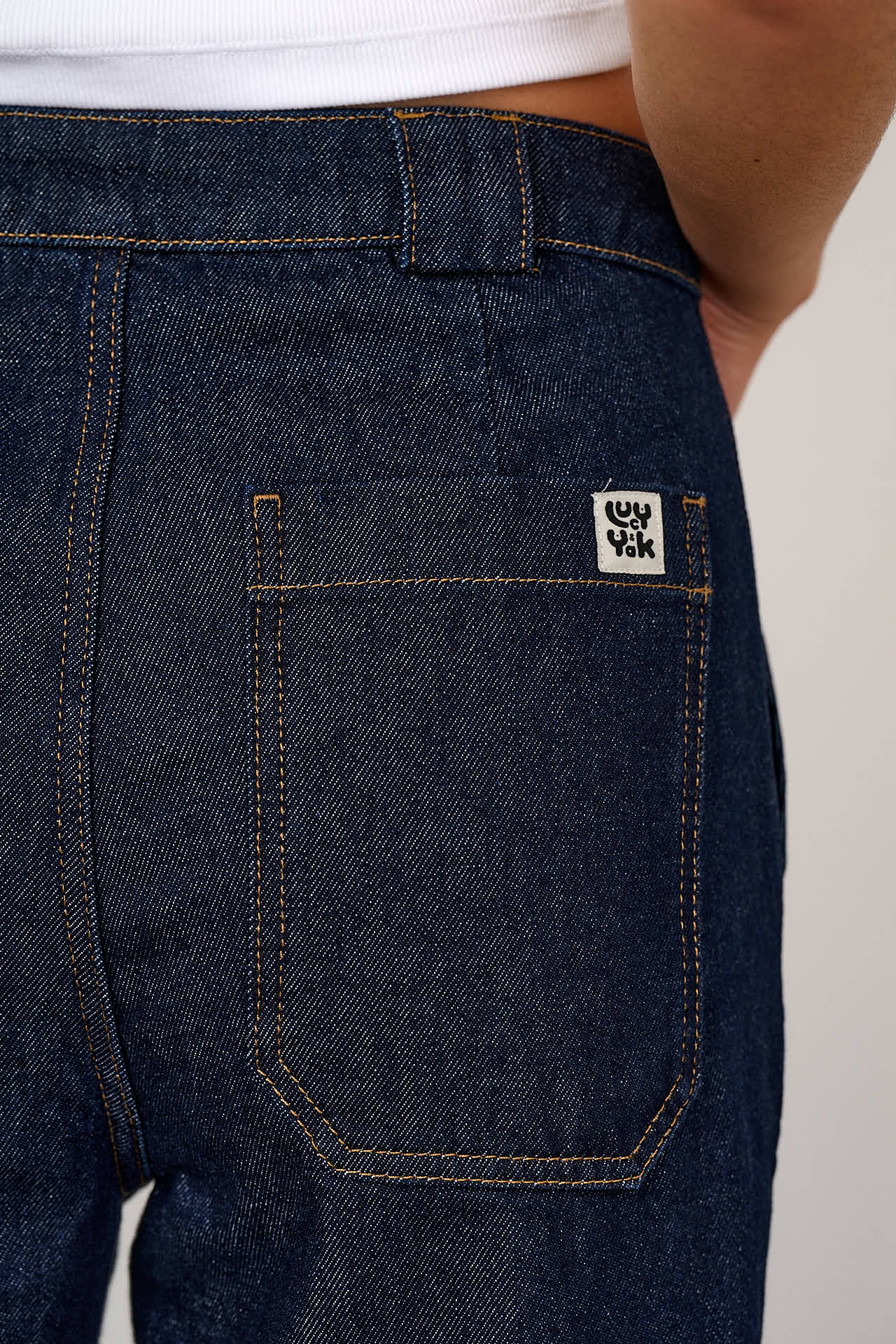 Delores - Wide Leg Denim Jeans in Indigo - Image 6