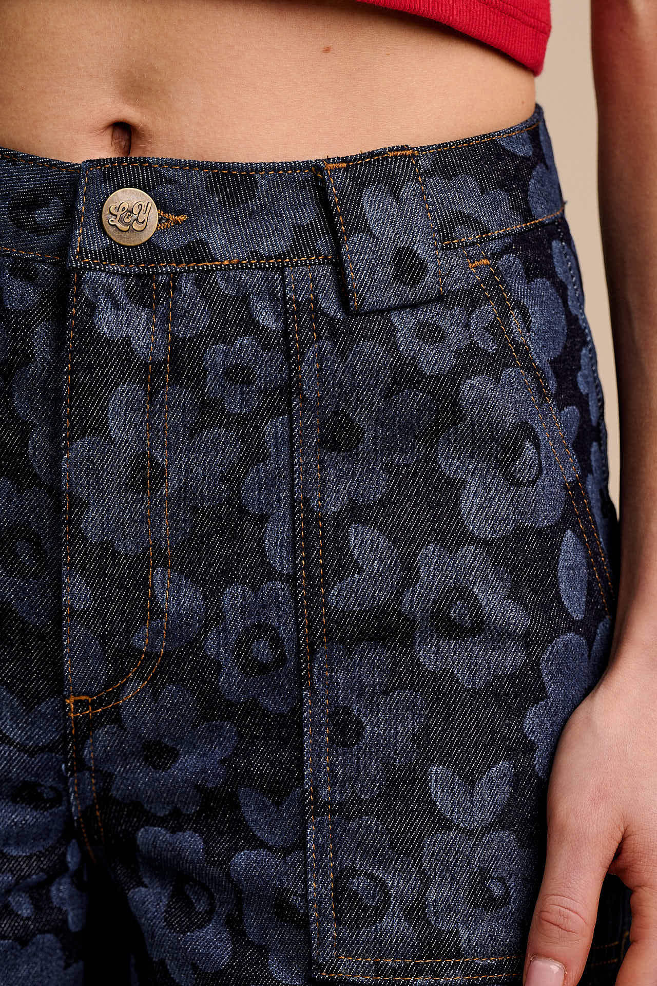Delores - Wide Leg Denim Jeans in Indigo Vida Floral - Image 5