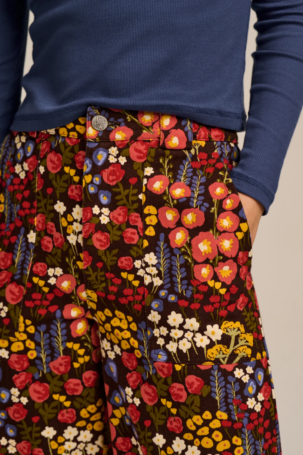 Delores - Wide Leg Cotton Jeans in Winter Garden - Image 11