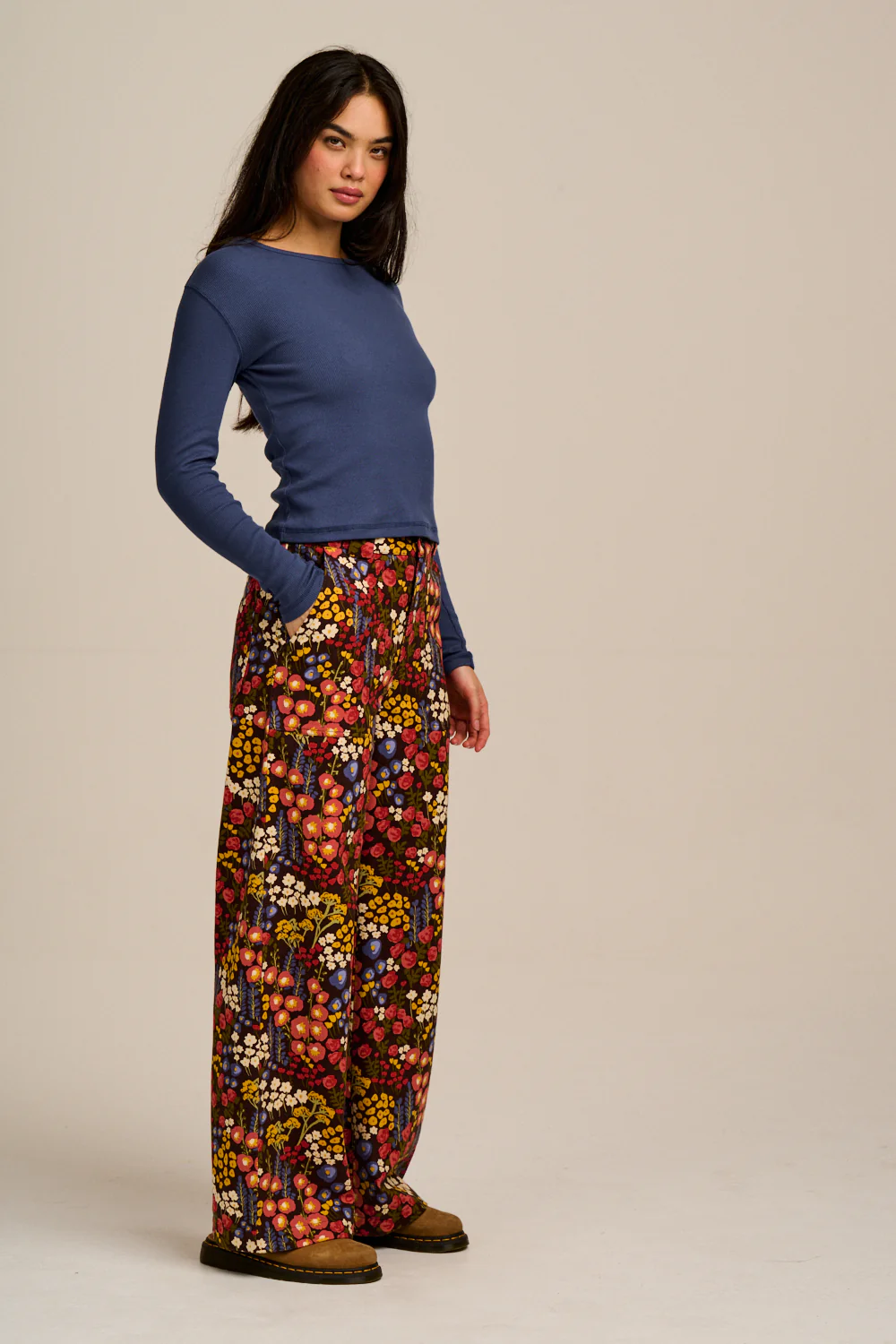 Delores - Wide Leg Cotton Jeans in Winter Garden - Image 9