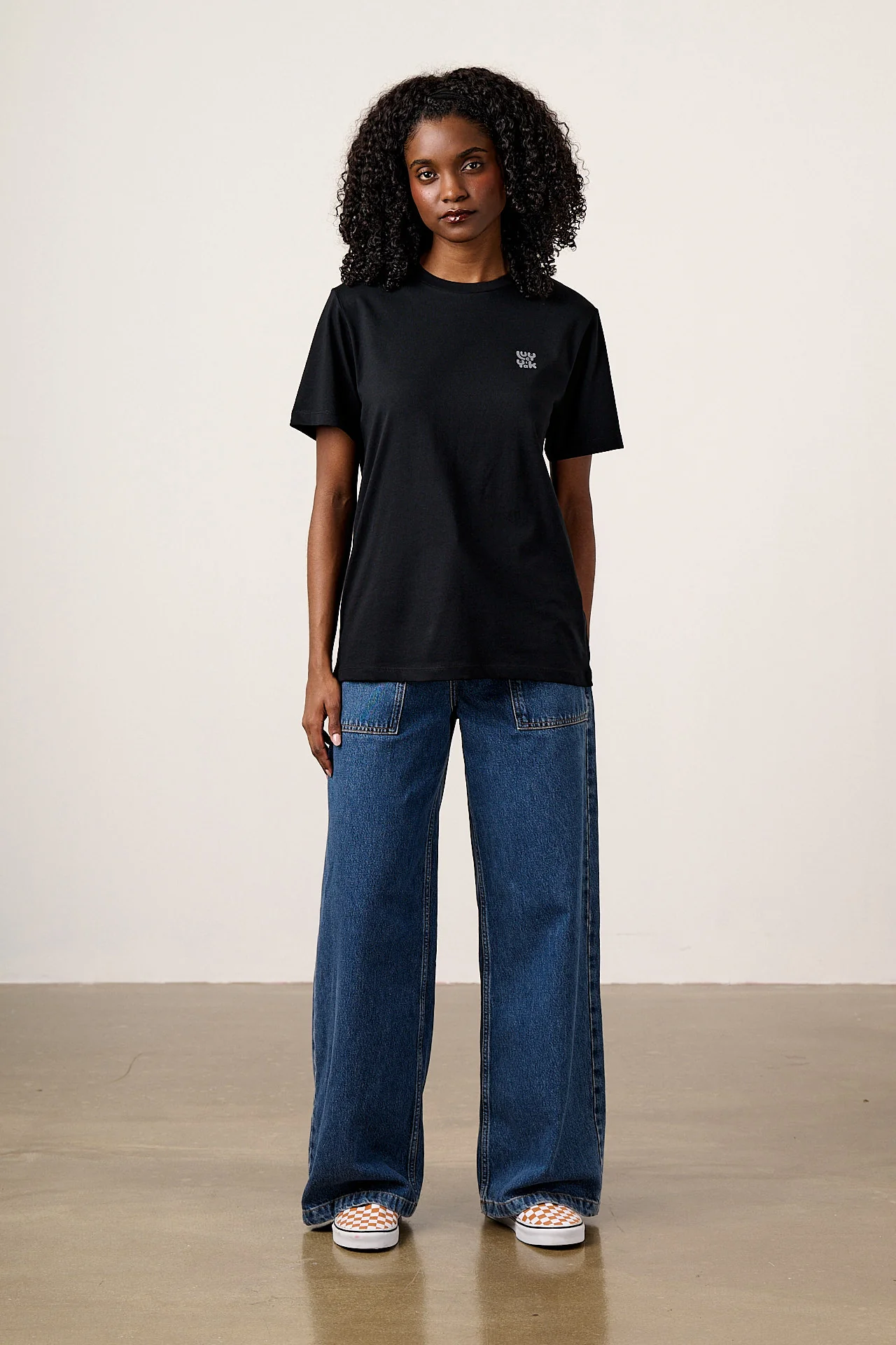 Denver - Cotton T-Shirt in Black - Image 3