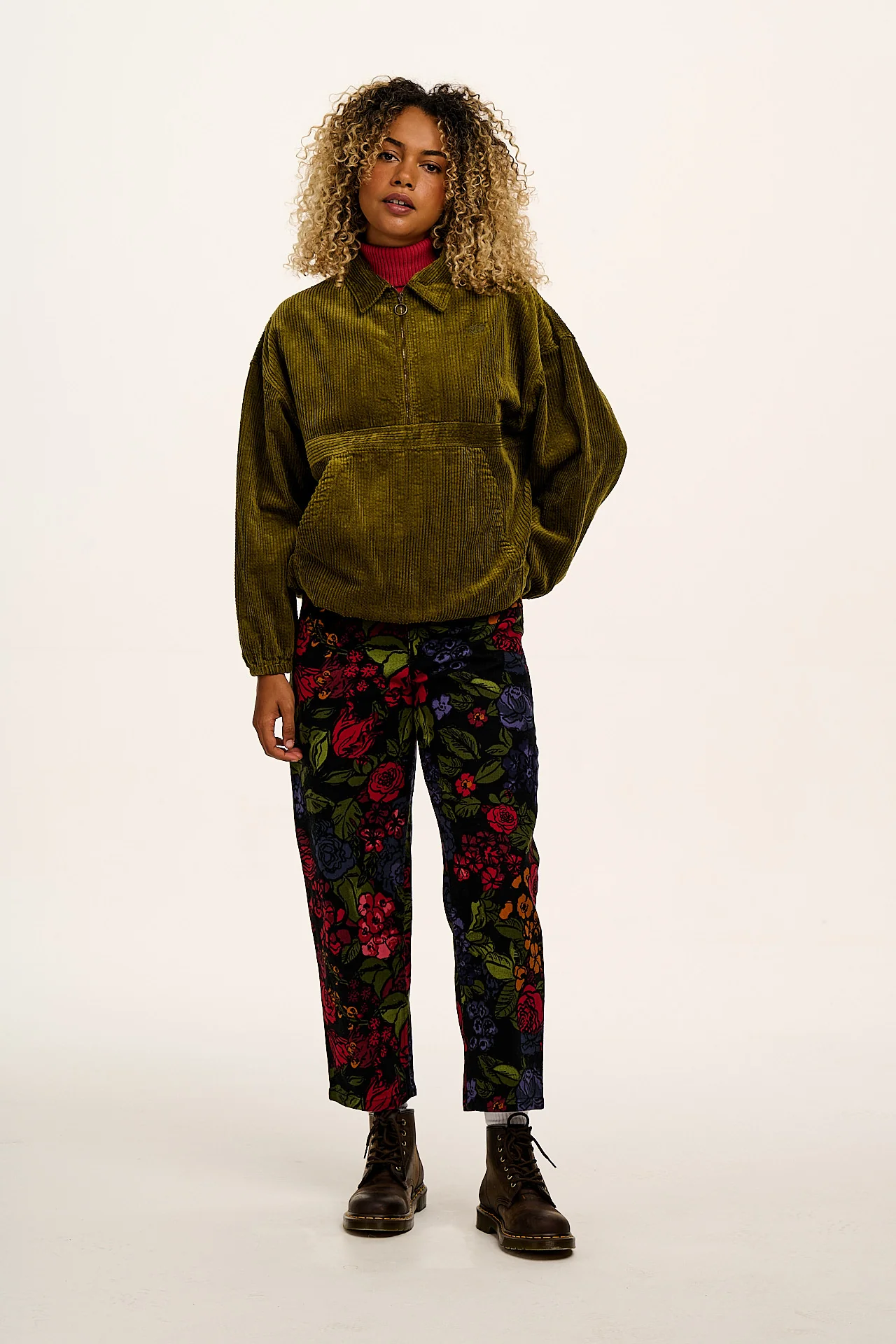 Drew - Cropped Straight Leg Cotton Trousers in Maria Print - Image 2