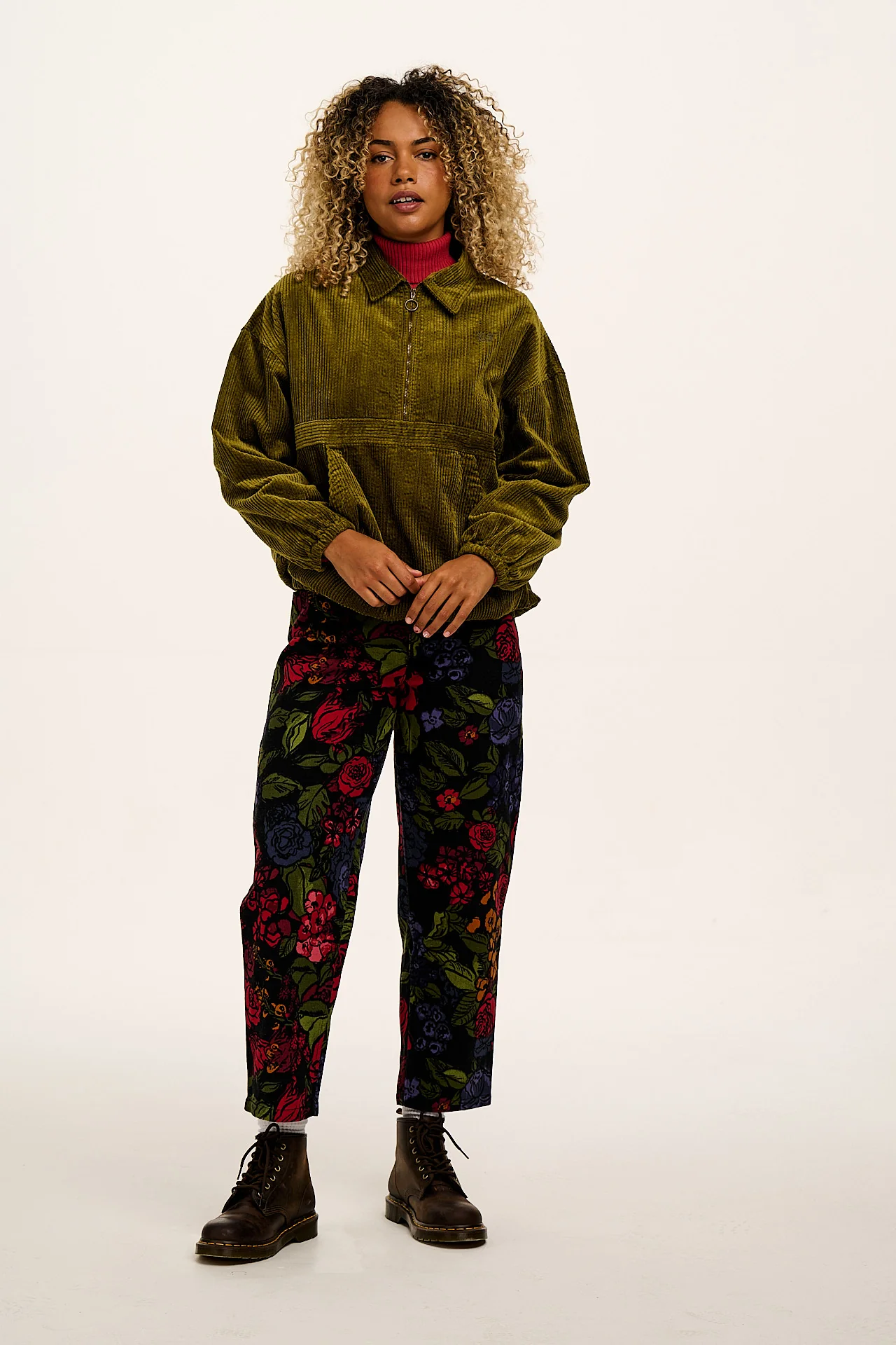 Drew - Cropped Straight Leg Cotton Trousers in Maria Print - Image 7